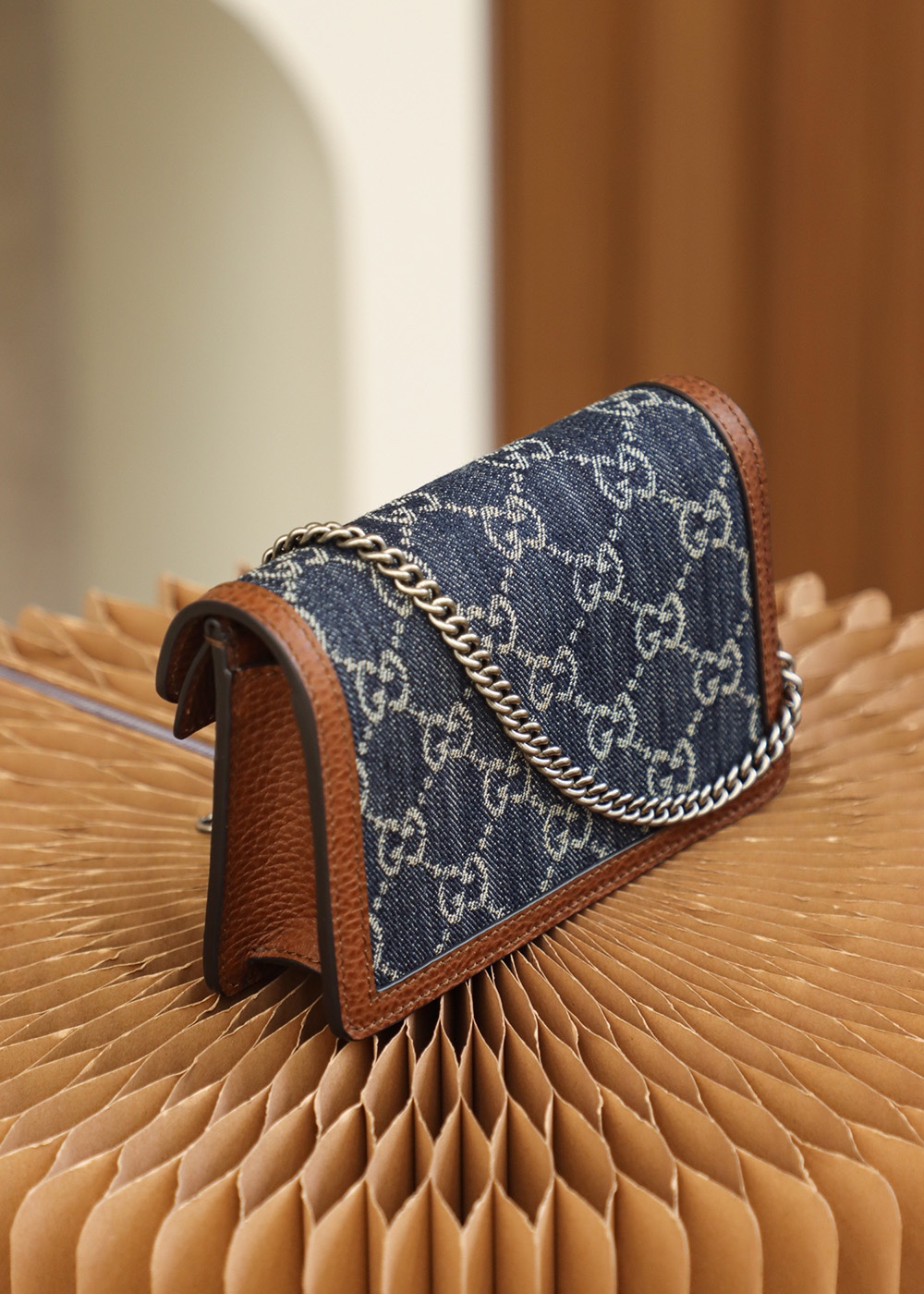 Gucci高仿Dionysus丹寧小包 女士百搭造型輕盈鏈條肩背款｜歐美奢侈品精品推薦