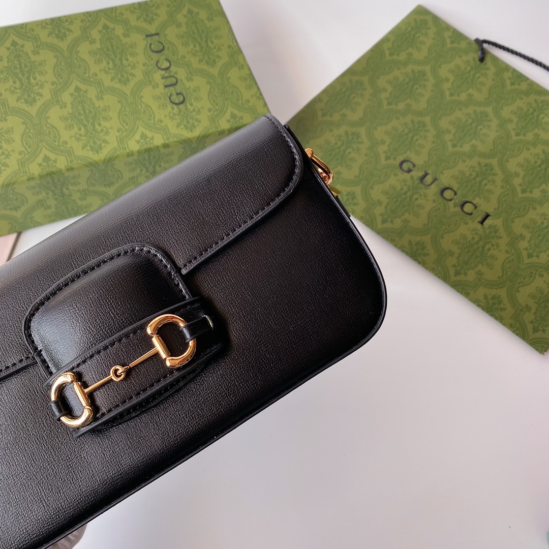 Gucci高仿Horsebit黑色牛皮鏈條包 女士優雅百搭斜背小包推薦｜歐美奢侈品精品推薦