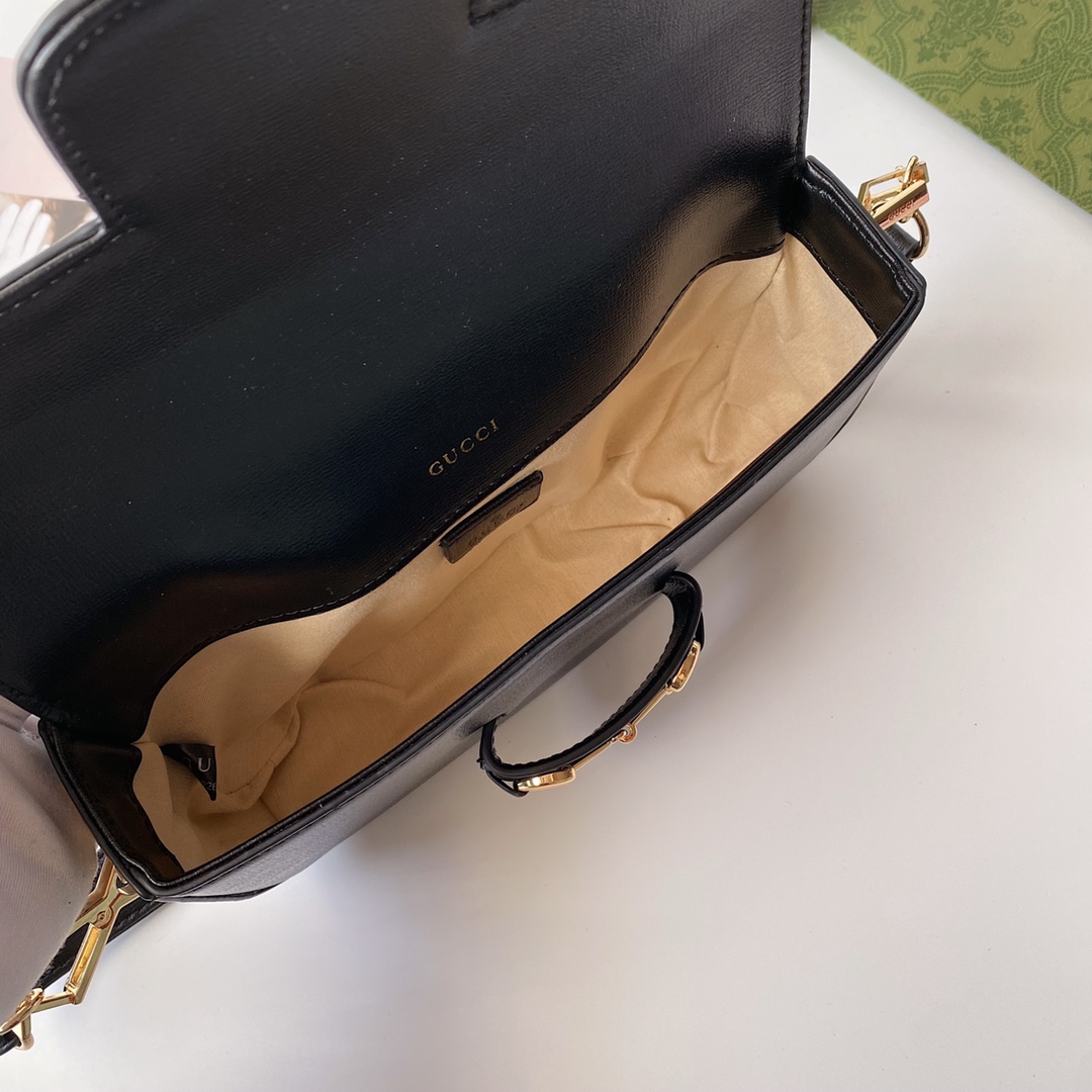 Gucci高仿Horsebit黑色牛皮鏈條包 女士優雅百搭斜背小包推薦｜歐美奢侈品精品推薦