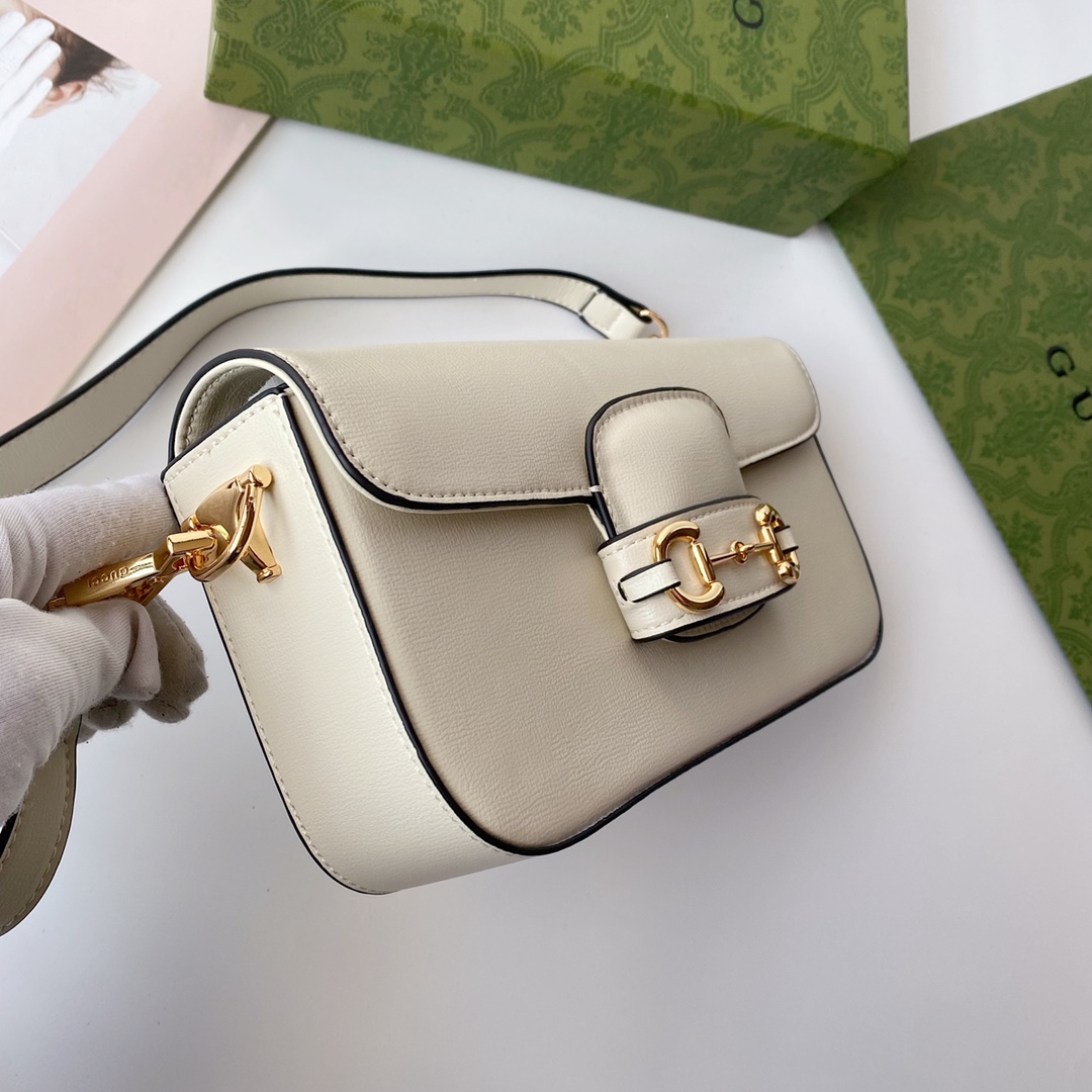Gucci原單Horsebit奶白色牛皮鍊帶包 女用復古五金時尚優雅包款｜歐美奢侈品精品推薦