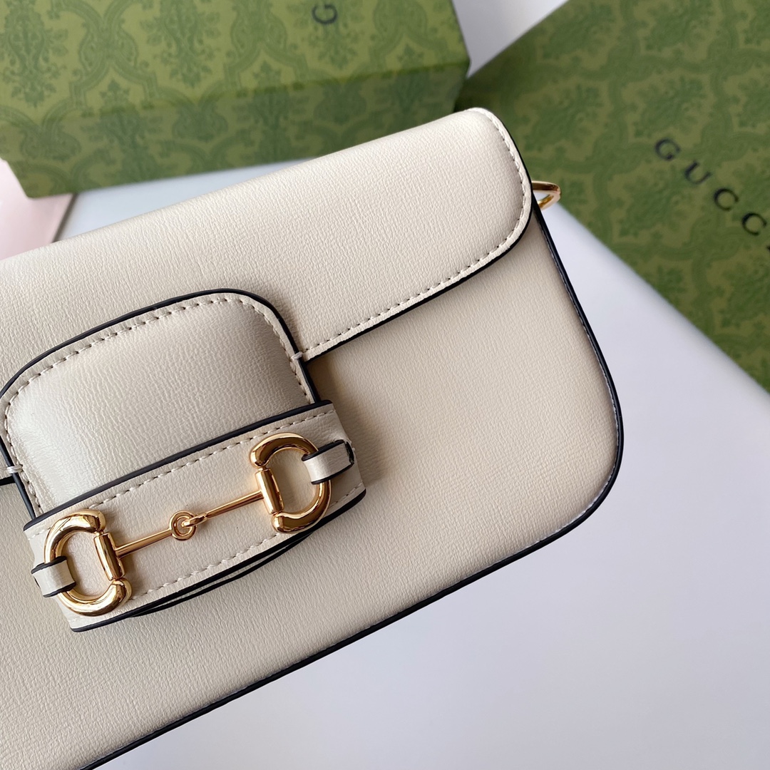 Gucci原單Horsebit奶白色牛皮鍊帶包 女用復古五金時尚優雅包款｜歐美奢侈品精品推薦