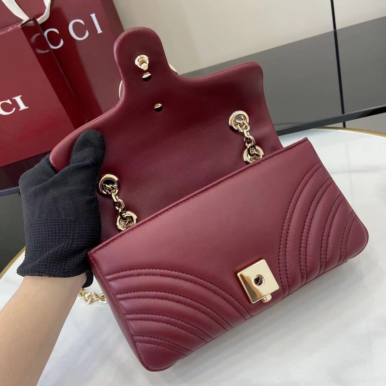 Gucci 高仿GG Marmont酒紅小包 女用氣質鍊帶精品｜歐美奢侈品精品推薦