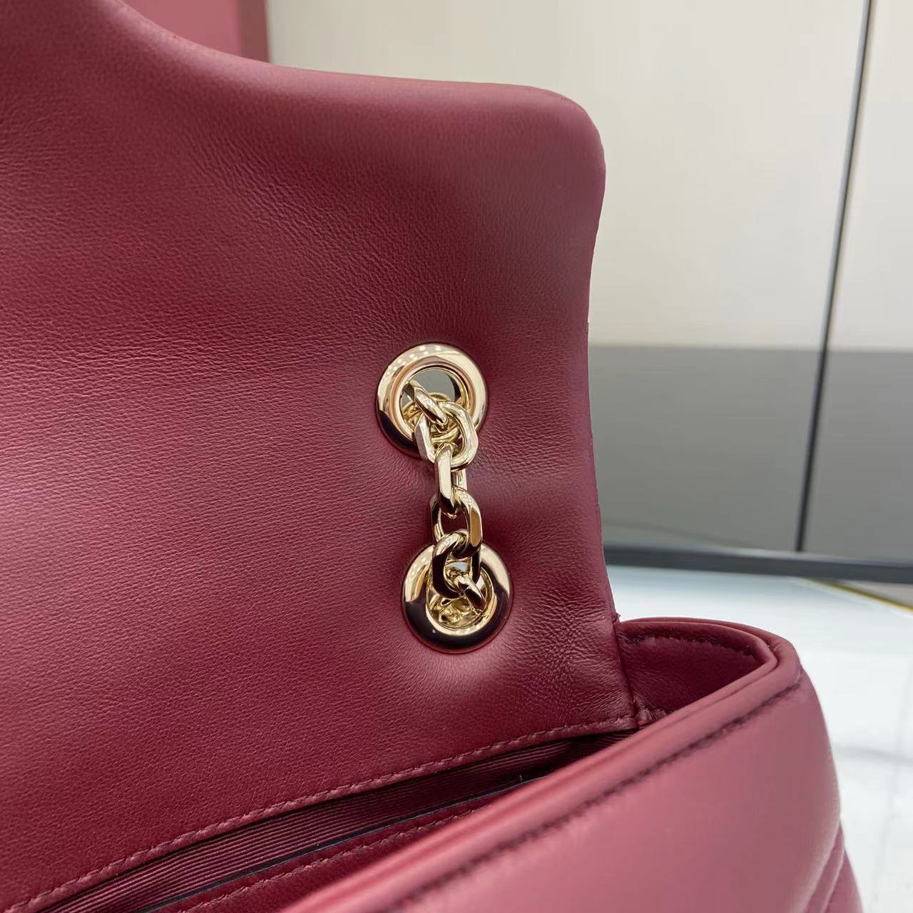 Gucci 高仿GG Marmont酒紅小包 女用氣質鍊帶精品｜歐美奢侈品精品推薦