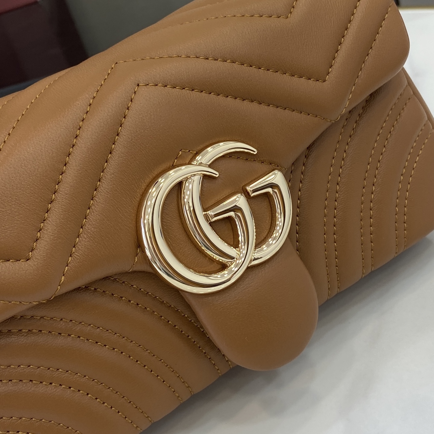 Gucci 一比一GG Marmont焦糖棕小包 女用秋冬鍊帶款｜歐美奢侈品精品推薦