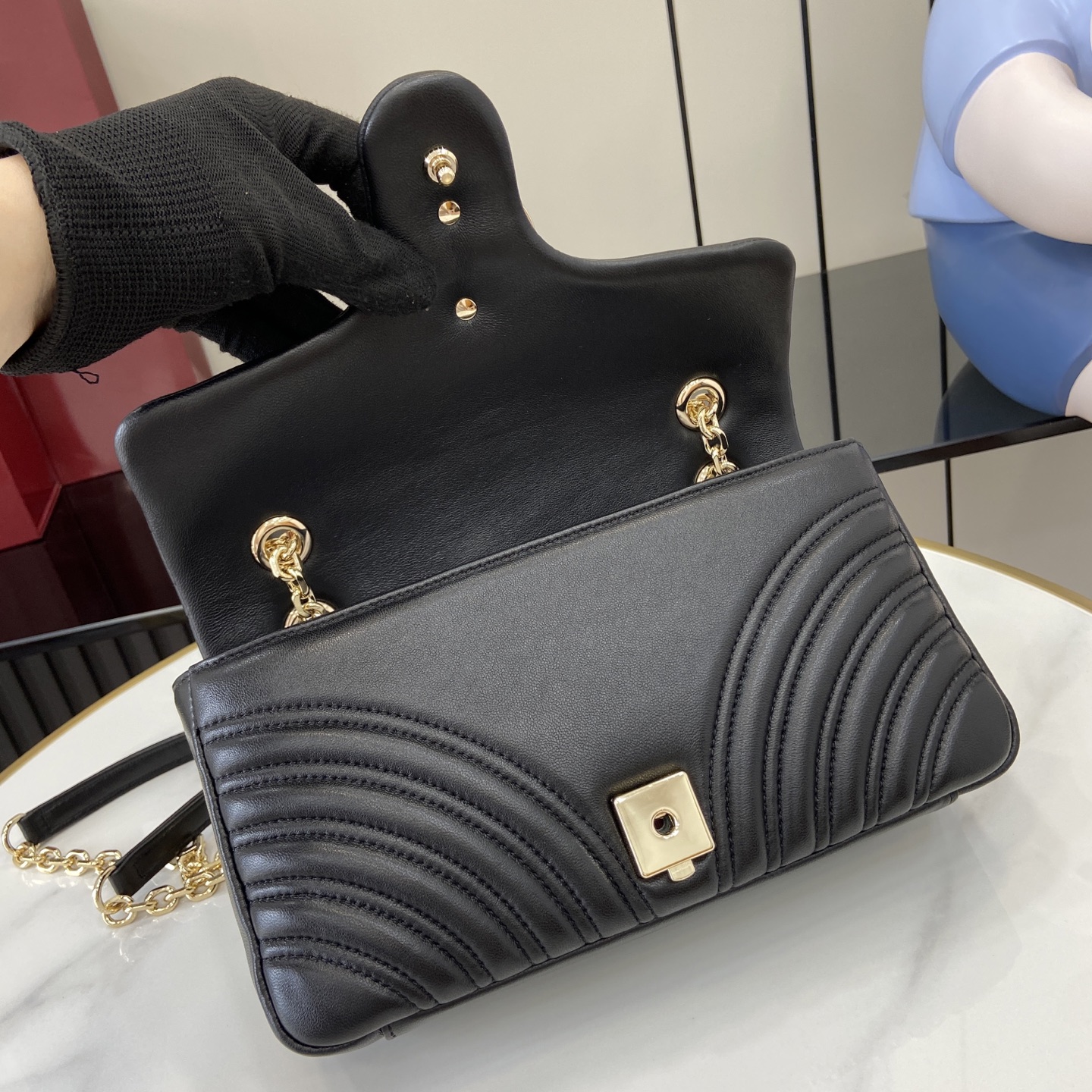 Gucci 原單GG Marmont黑色水桶包 圓筒鍊條小巧復刻｜歐美奢侈品精品推薦