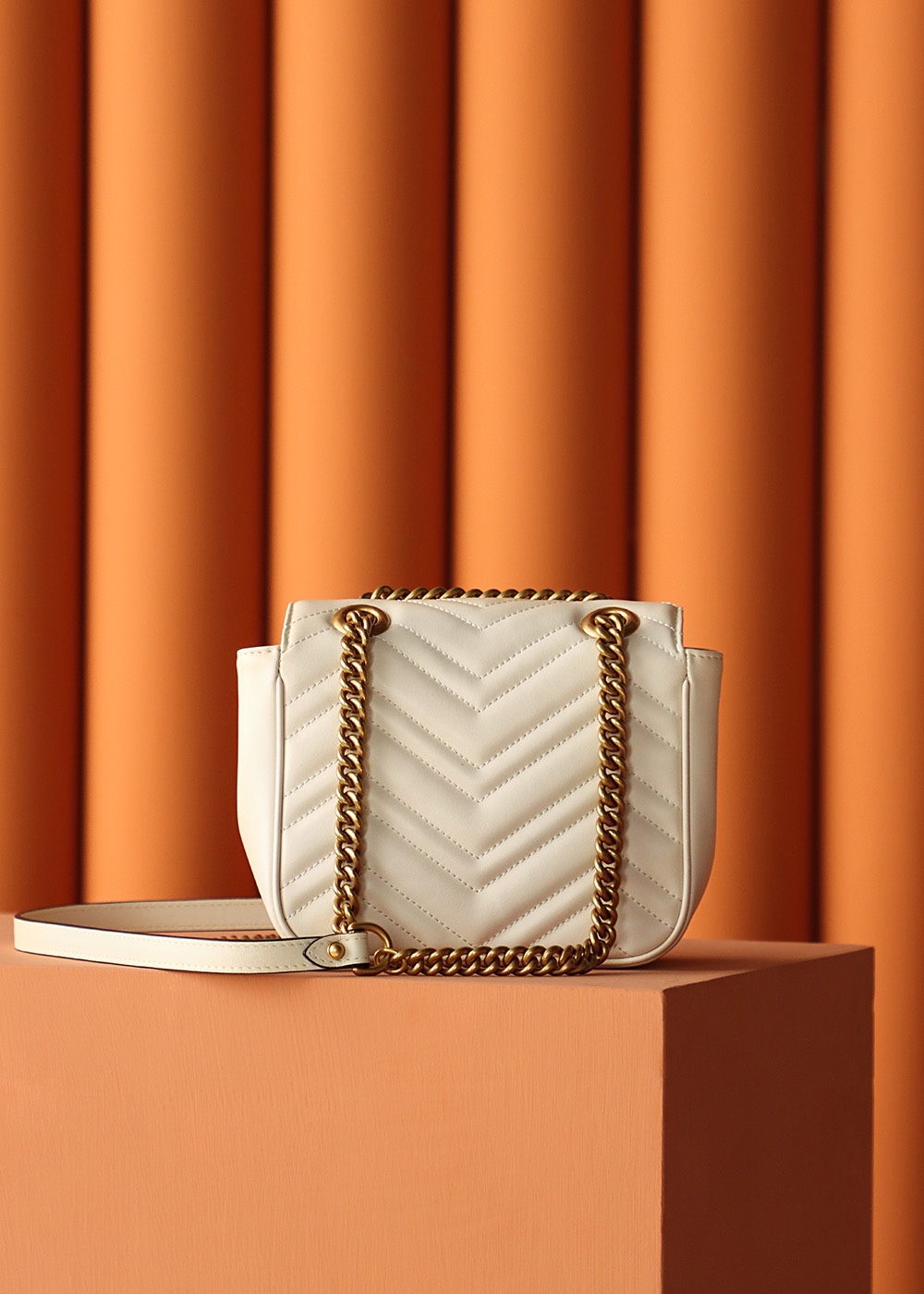 GUCCI原單女款白色迷你鏈條包氣質滿分簡約百搭設計｜歐美奢侈品精品推薦