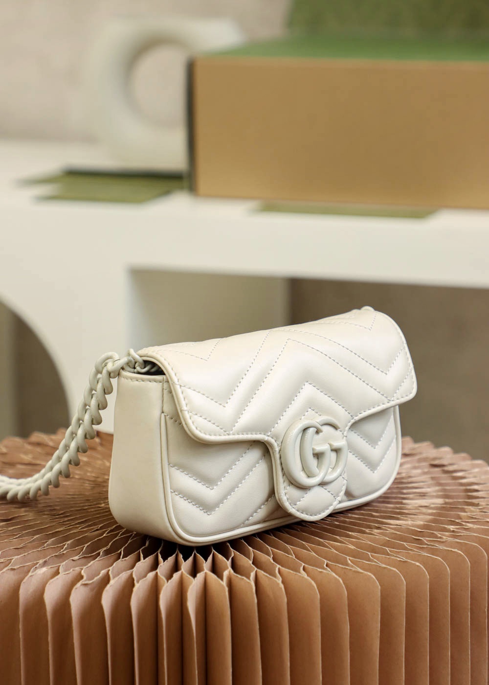 GUCCI一比一白色迷你包GG絎縫設計清新百搭實用包款|超A仿原單精品圖片 12 GUCCI一比一白色迷你包GG絎縫設計清新百搭實用包款|歐美奢侈品精品推薦