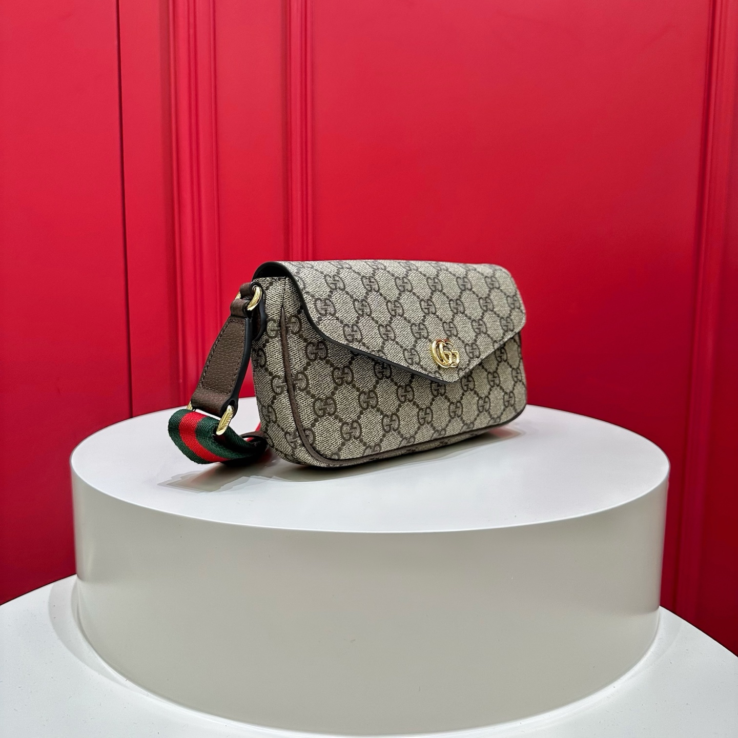 Gucci高仿Ophidia老花斜背包 百搭設計感女款復古推薦｜歐美奢侈品精品推薦