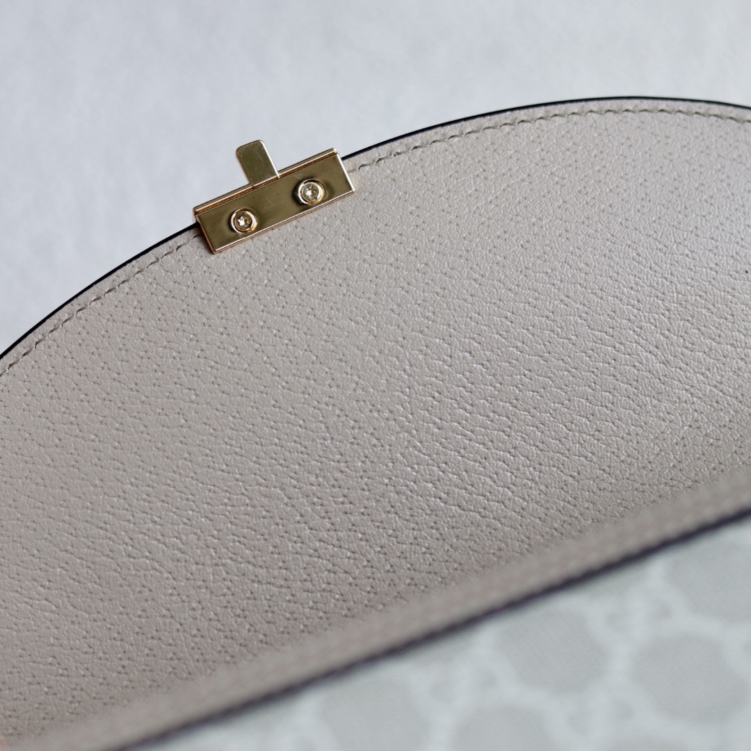 Gucci原單Ophidia白老花翻蓋包 奶油配色女款高級感輕奢單品|超A仿原單精品圖片 8 Gucci原單Ophidia白老花翻蓋包 奶油配色女款高級感輕奢單品|歐美奢侈品精品推薦