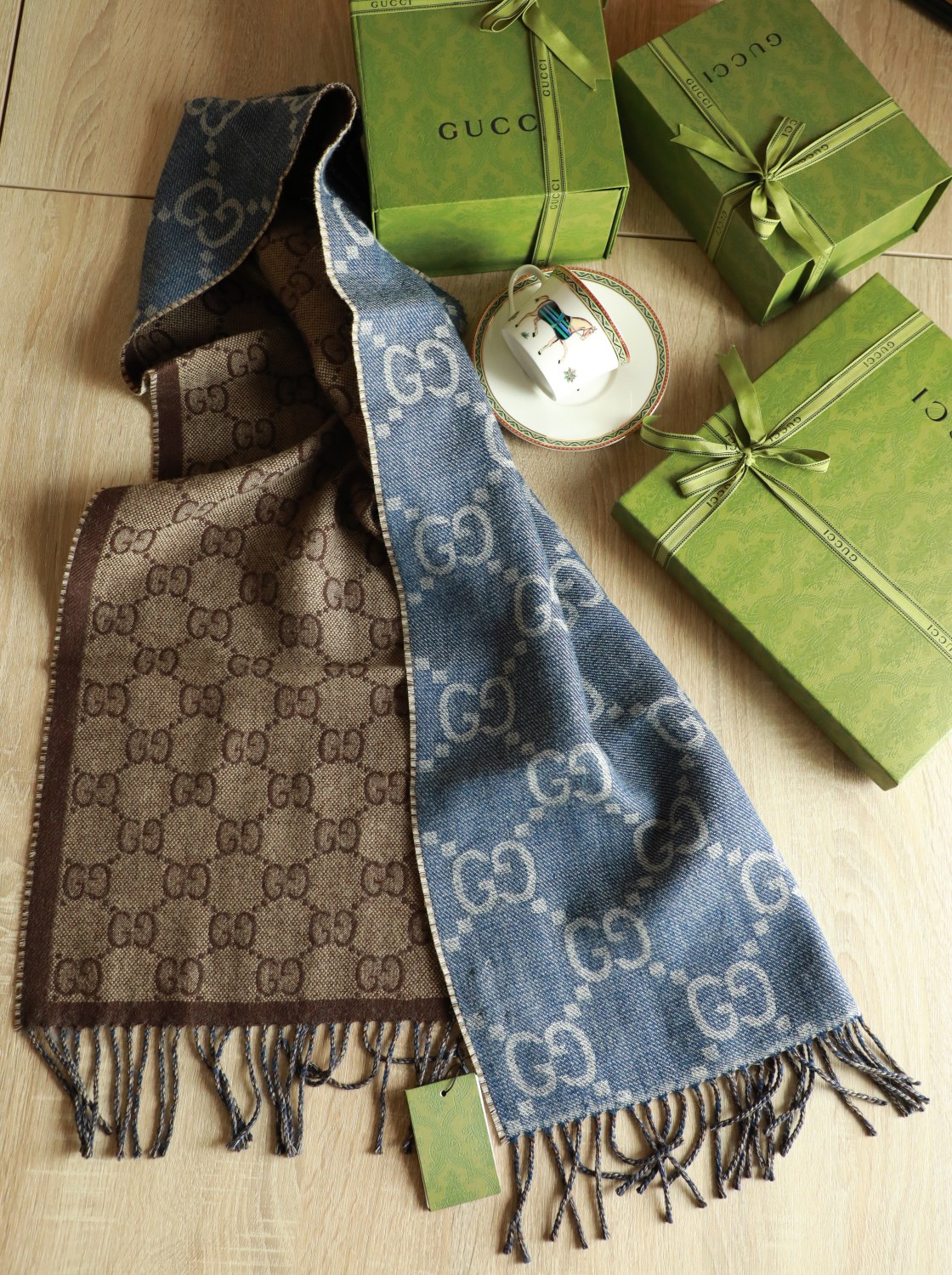 Gucci 高仿男女款雙G提花圍巾 時尚復古百搭款|超A仿原單精品圖片 8 Gucci 高仿男女款雙G提花圍巾 時尚復古百搭款|歐美奢侈品精品推薦