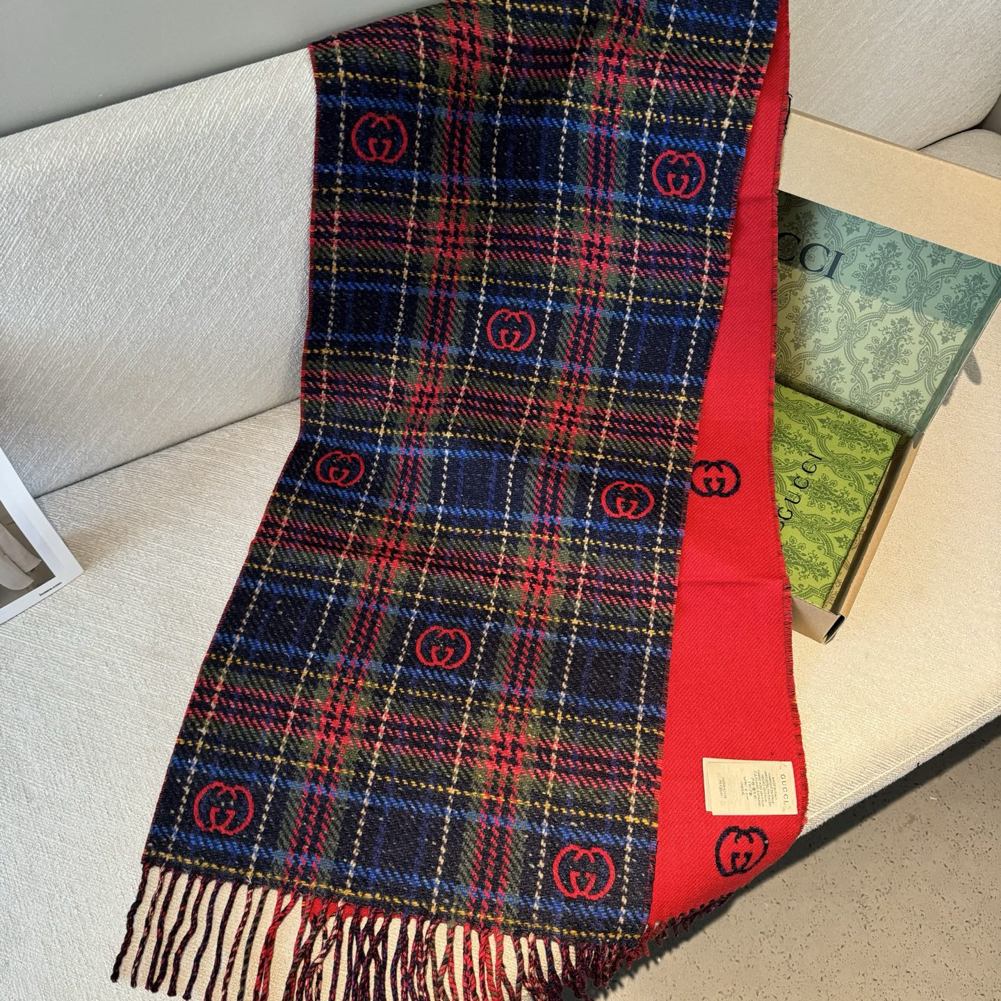 Gucci 高仿格紋圍巾 紅藍GG提花設計 秋冬吸睛款｜歐美奢侈品精品推薦