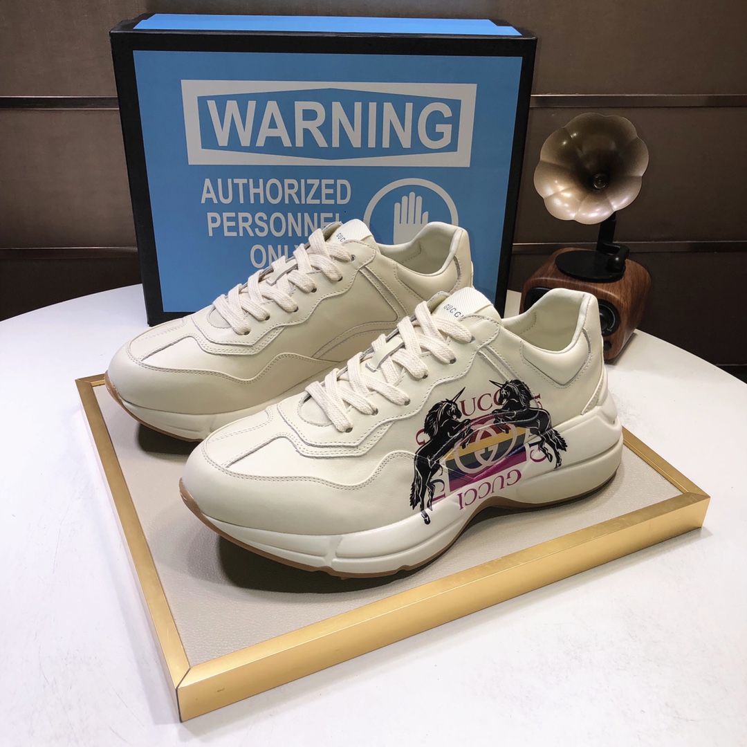 Gucci一比一雙馬圖騰男士厚底鞋 品牌塗鴉風格運動款