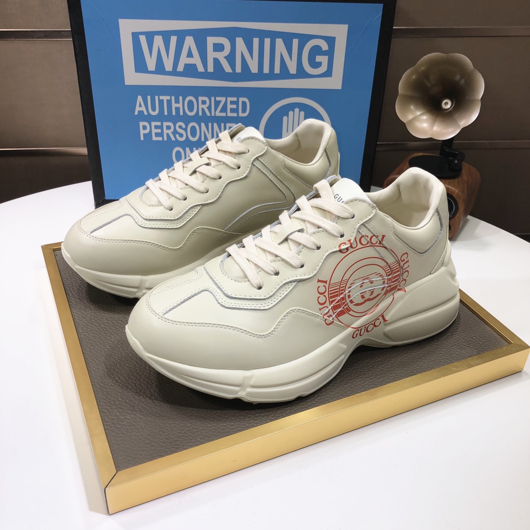 Gucci高仿圓形印章男士厚底鞋 復古潮流簡約百搭款