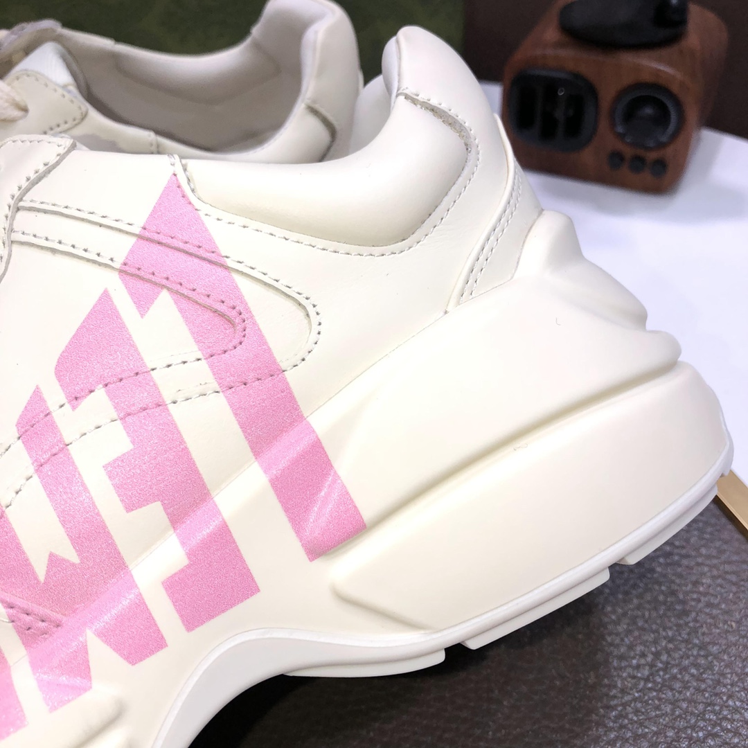 ucci一比一男款老爹鞋 粉字Logo設計潮流增高運動鞋｜歐美奢侈品精品推薦