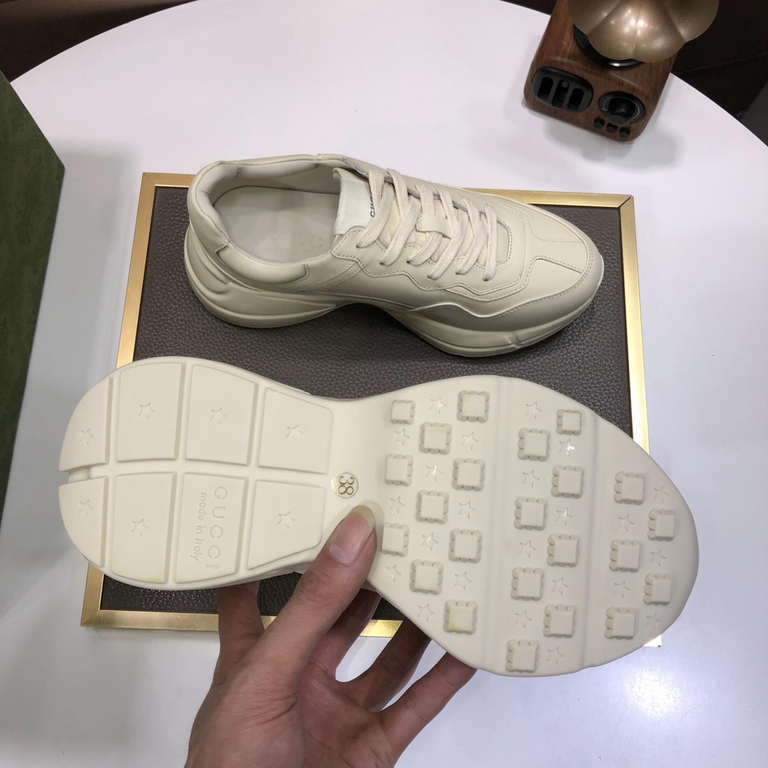 ucci一比一男款老爹鞋 粉字Logo設計潮流增高運動鞋｜歐美奢侈品精品推薦