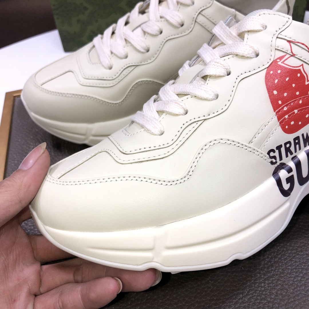 Gucci原單男士草莓印花鞋款 經典LOGO甜感街頭百搭鞋｜歐美奢侈品精品推薦