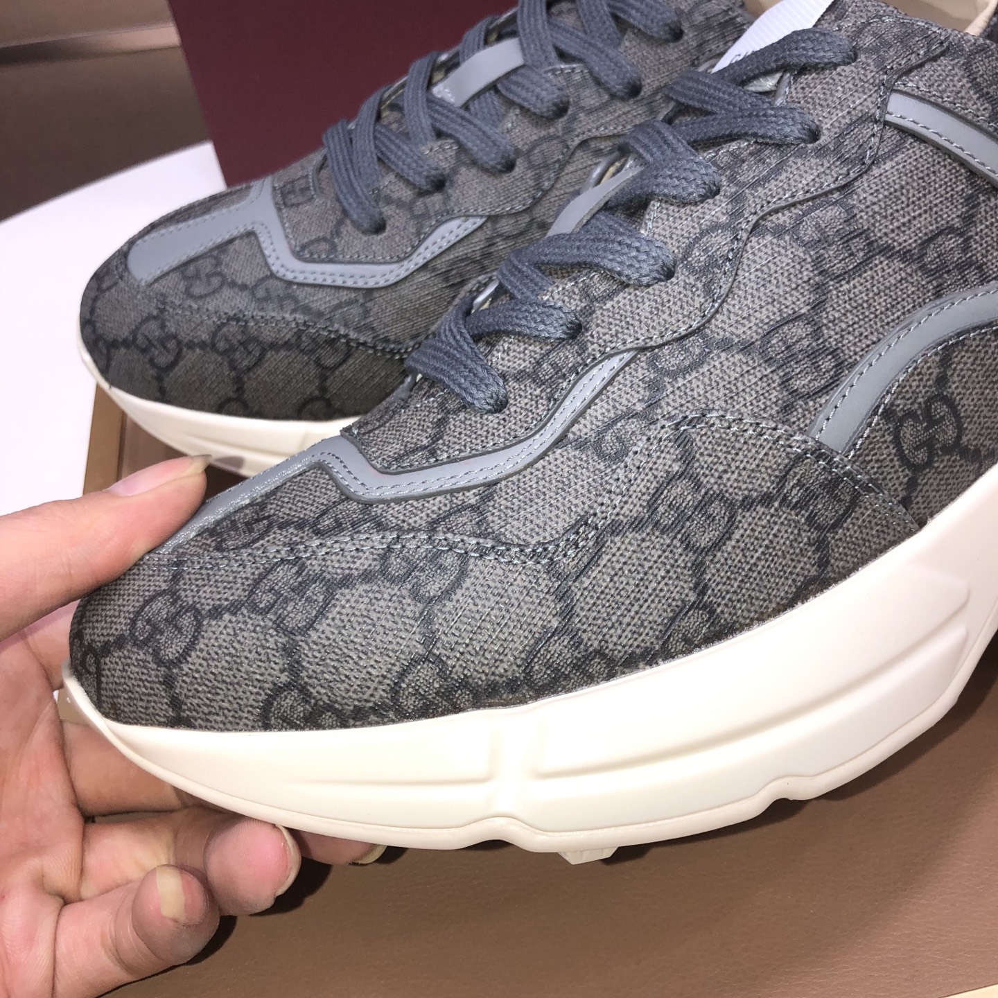 Gucci A貨男款GG老花運動鞋 奶白厚底設計復古休閒風|超A仿原單精品圖片 9 Gucci A貨男款GG老花運動鞋 奶白厚底設計復古休閒風|歐美奢侈品精品推薦