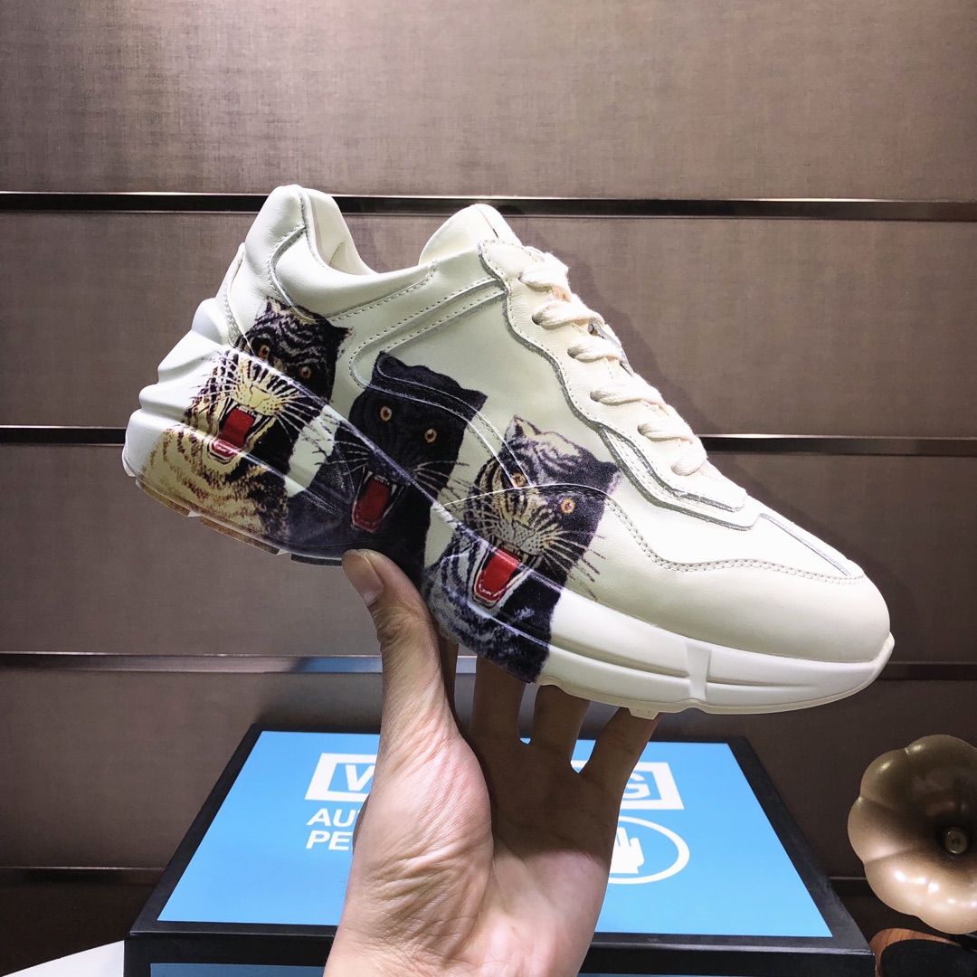 Gucci高仿男士虎頭印花運動鞋 奶油白潮流厚底百搭鞋|超A仿原單精品圖片 8 Gucci高仿男士虎頭印花運動鞋 奶油白潮流厚底百搭鞋|歐美奢侈品精品推薦