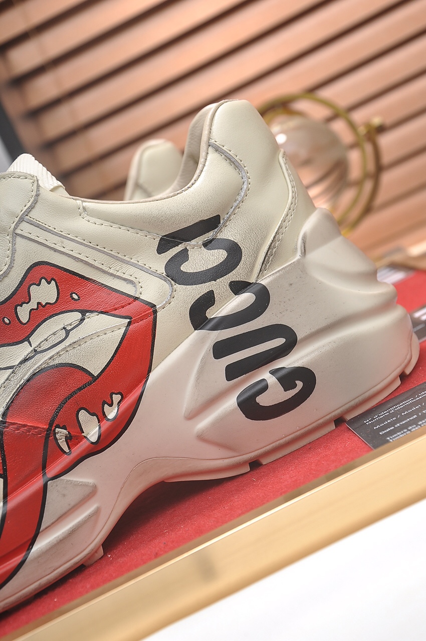 Gucci一比一男鞋 復古文字塗鴉鞋 奶油白厚底藝術潮鞋｜歐美奢侈品精品推薦