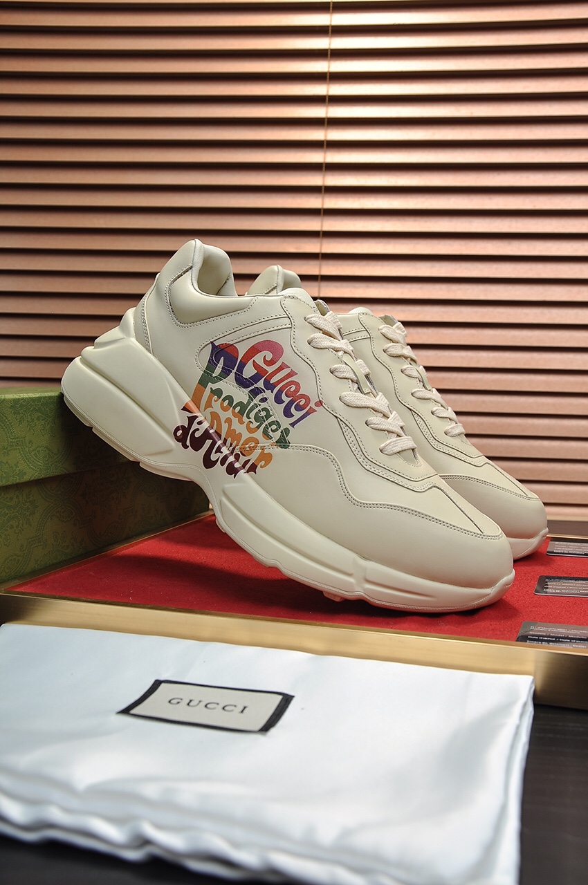 Gucci一比一男鞋 復古文字塗鴉鞋 奶油白厚底藝術潮鞋