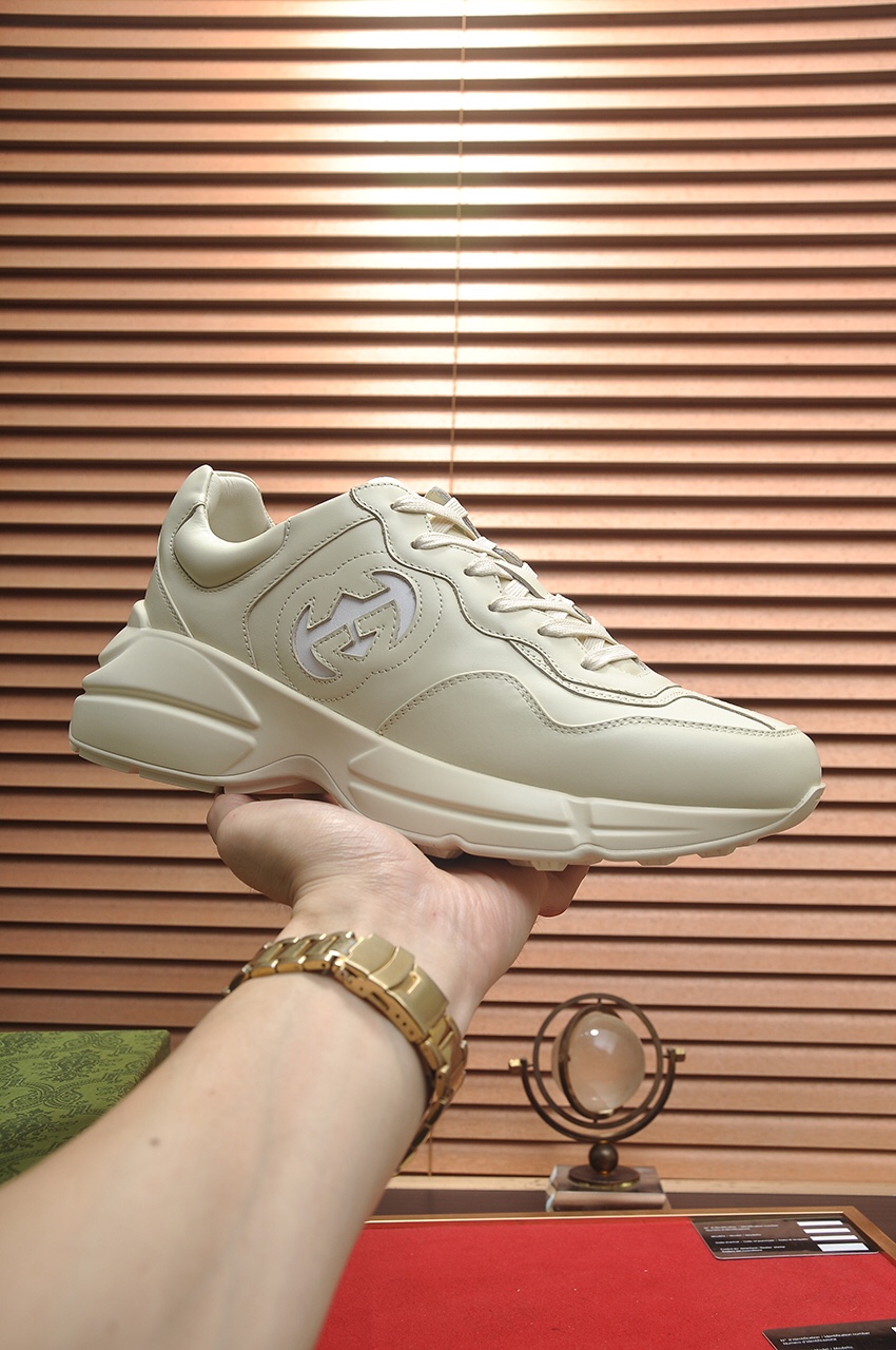 Gucci高仿男鞋 奶油白立體雙G標誌 簡約百搭老爹鞋款