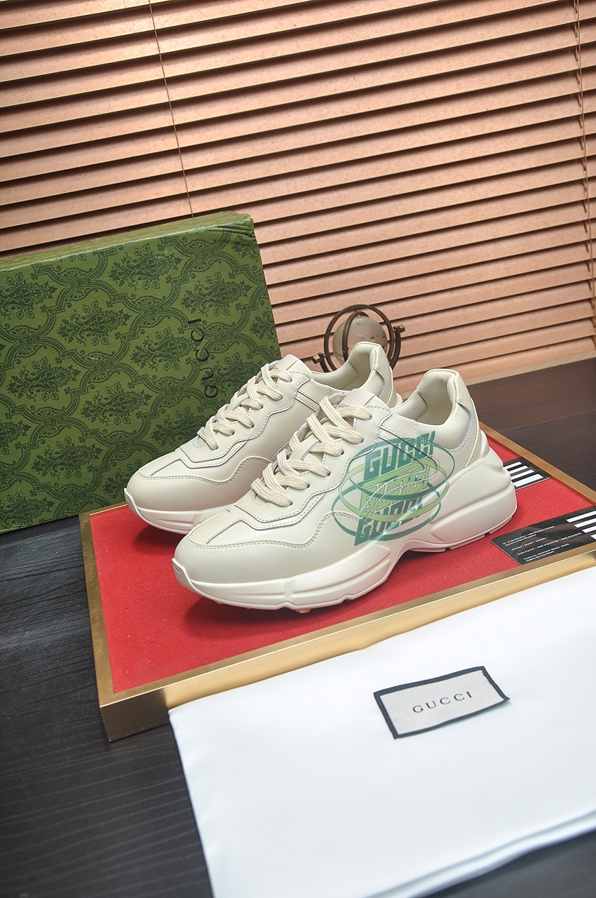 Gucci高仿男鞋 綠色圓弧印花設計 奶白厚底復古運動鞋｜歐美奢侈品精品推薦