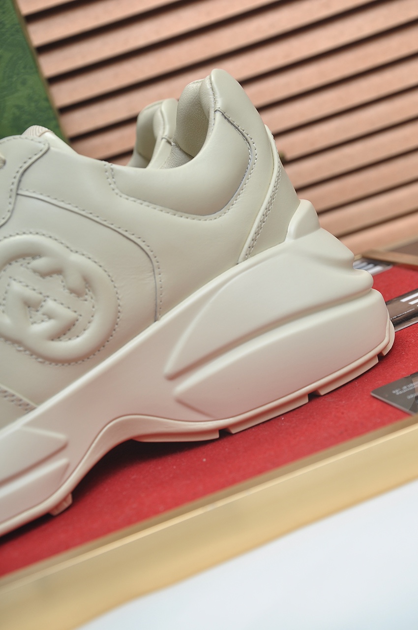 Gucci原單男鞋 奶白雙G浮雕老爹鞋 百搭高質感設計｜歐美奢侈品精品推薦