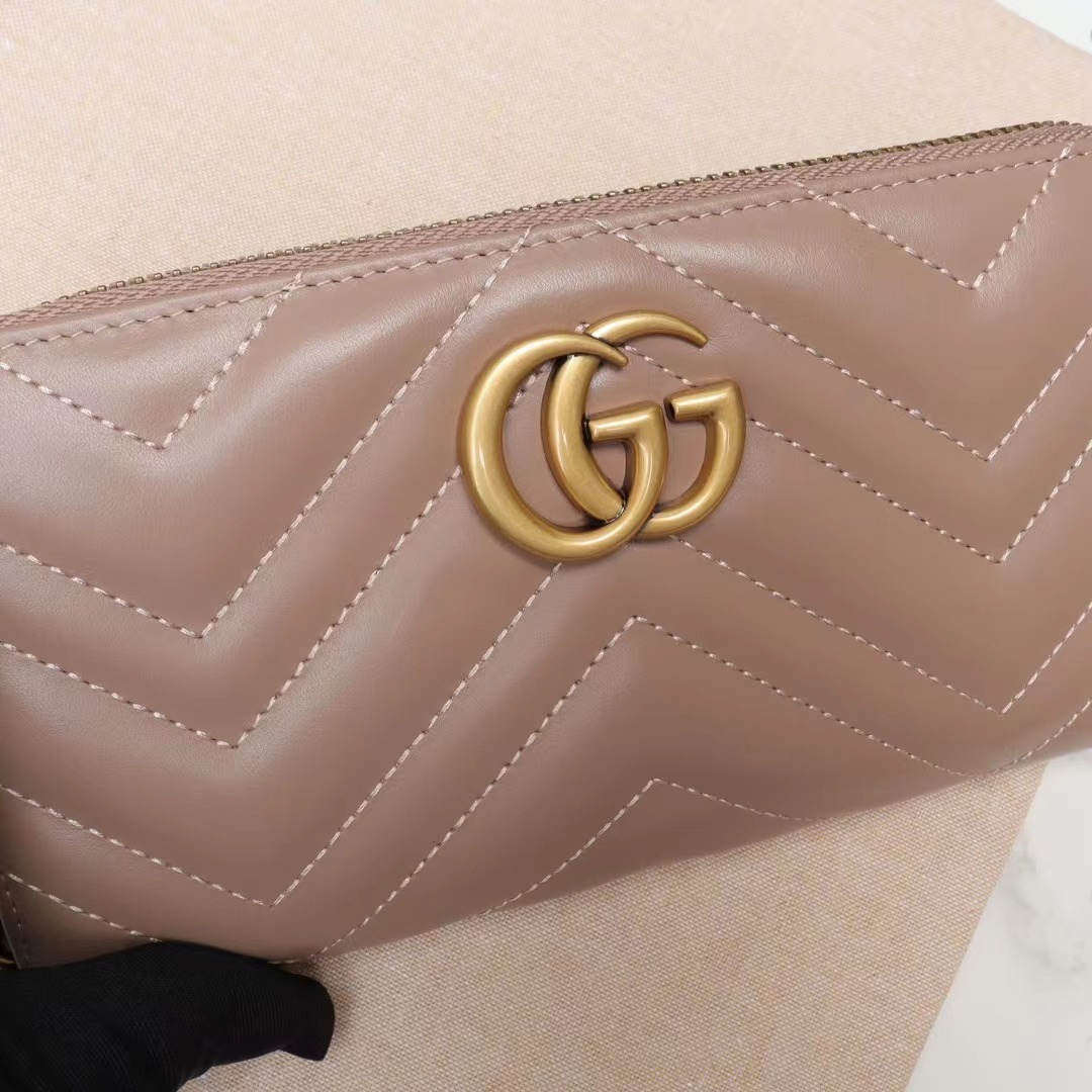 Gucci 高仿GG Marmont V型絎縫拉鍊長夾 粉棕色復古風｜歐美奢侈品精品推薦