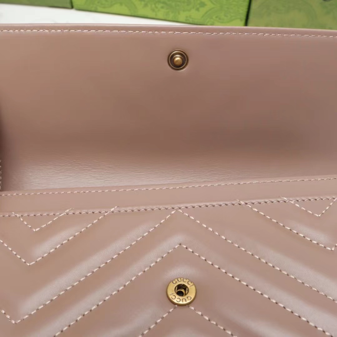 Gucci 原單GG Marmont系列釦式短夾 粉棕色經典演繹｜歐美奢侈品精品推薦