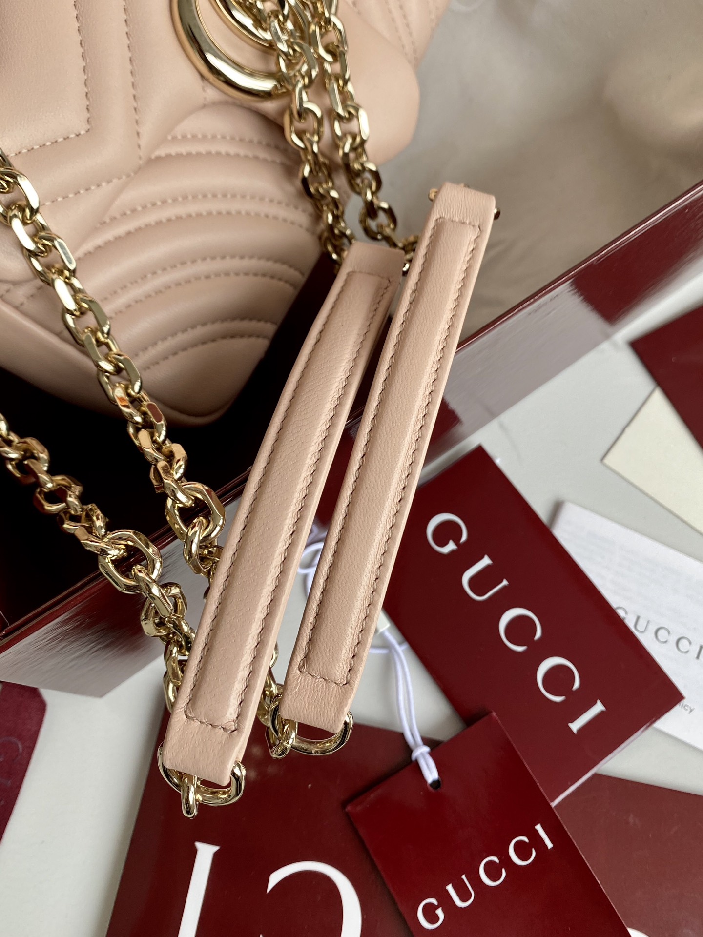 Gucci 一比一GG Marmont鏈條包 奶茶色迷你肩背包款｜歐美奢侈品精品推薦