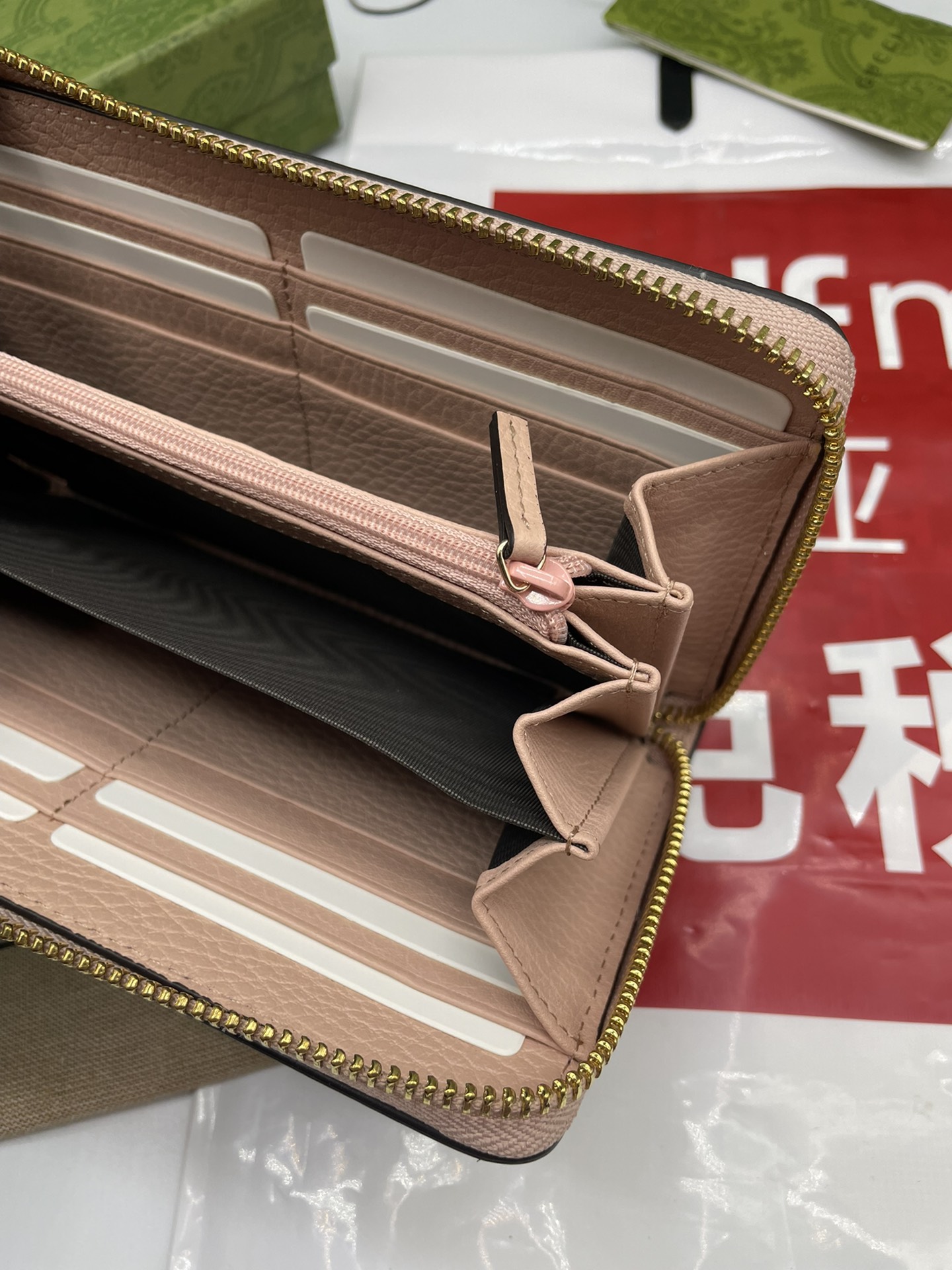 Gucci 原單GG Marmont粉色拼接帆布拉鍊長夾 女士優雅款｜歐美奢侈品精品推薦