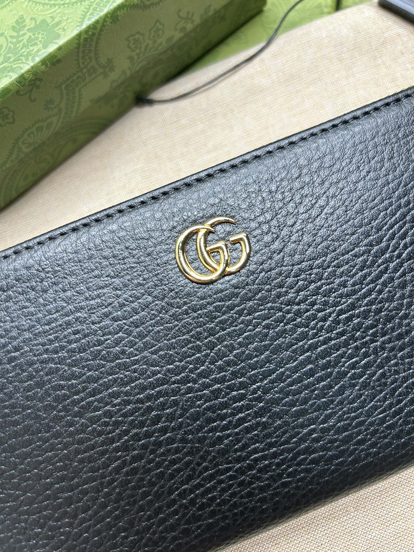 Gucci A貨GG Marmont全黑荔枝皮長夾 金屬雙G經典耐看款｜歐美奢侈品精品推薦