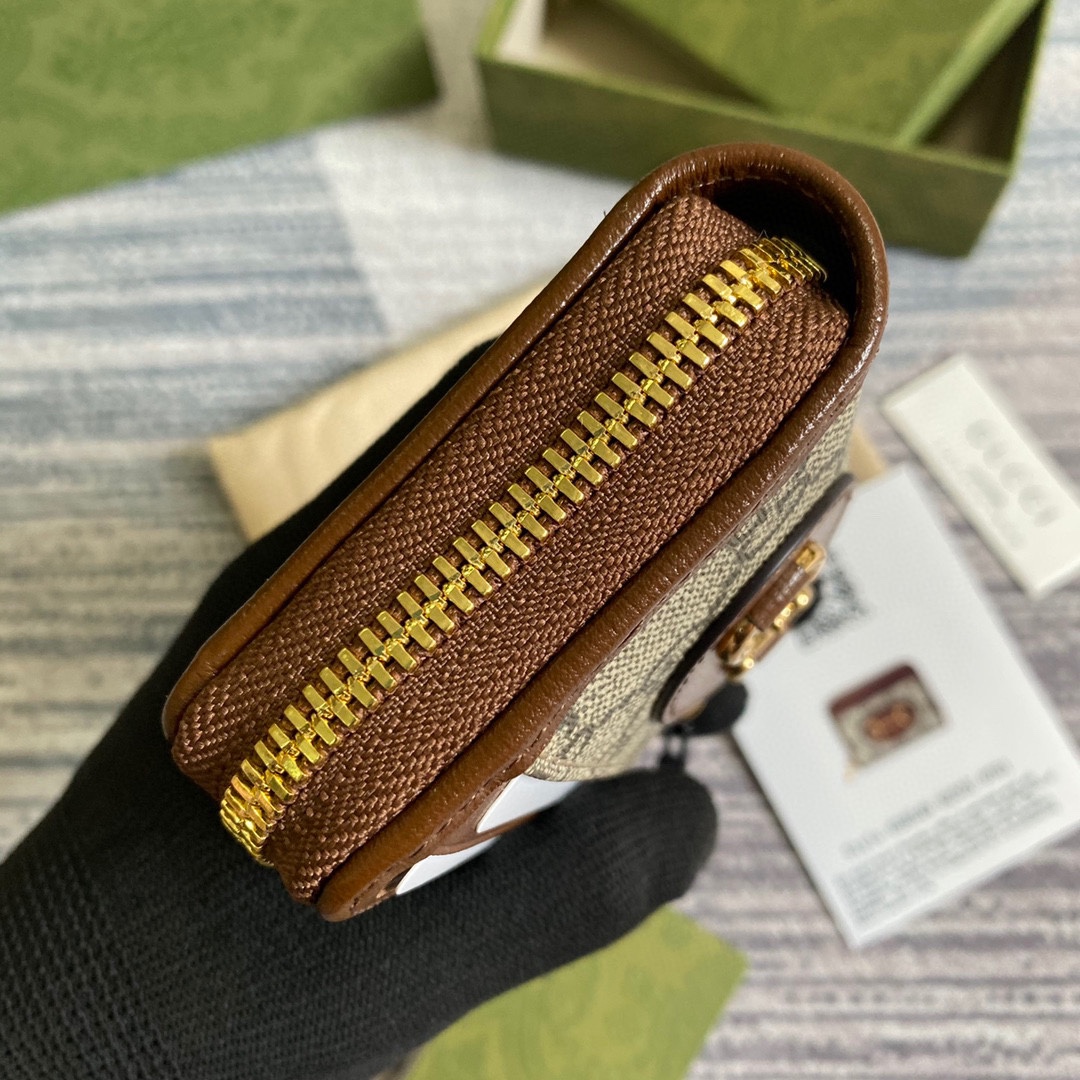 Gucci 高仿 Horsebit帆布拉鍊卡包 經典馬銜扣設計｜歐美奢侈品精品推薦