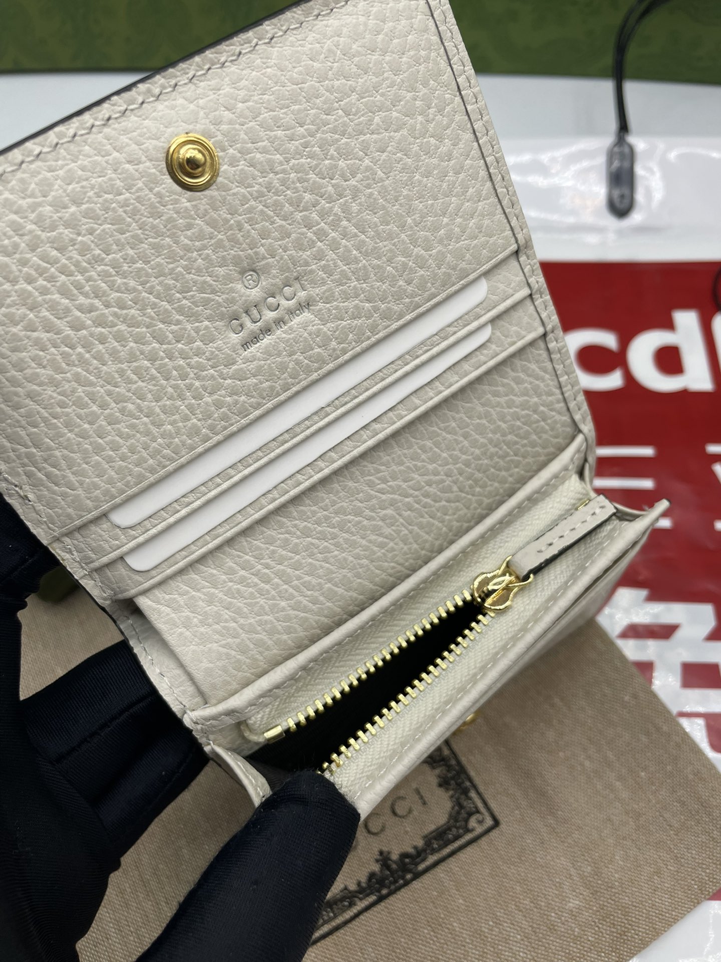 Gucci 一比一 GG Marmont白色拼接短夾 百搭風格小皮件｜歐美奢侈品精品推薦