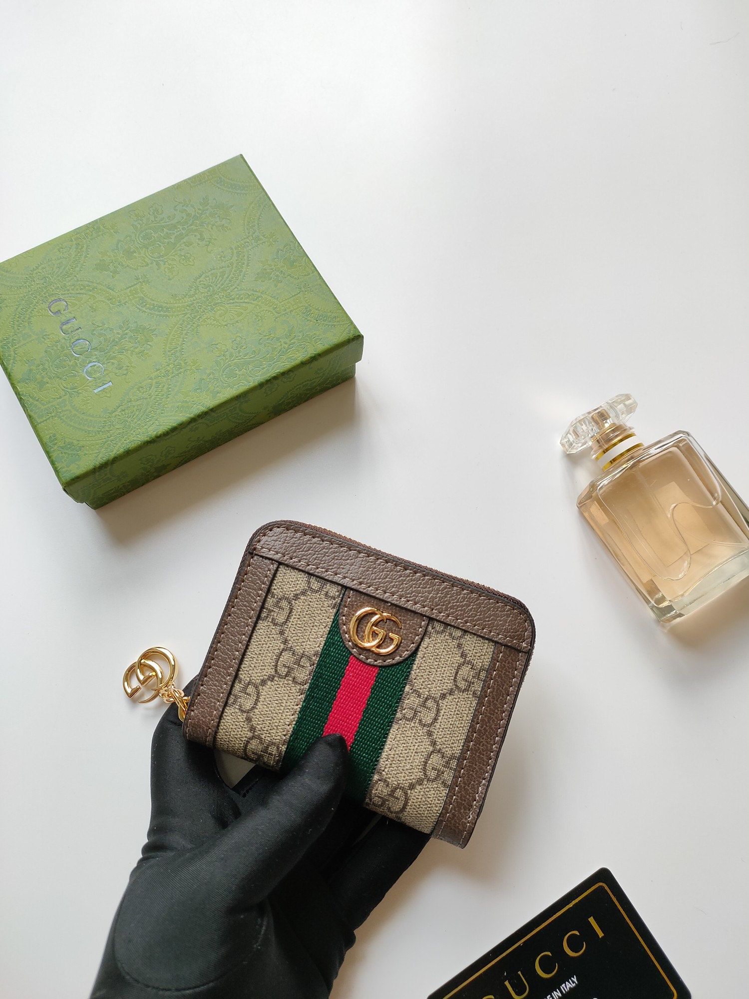 Gucci一比一Ophidia GG老花短夾 金屬吊飾經典造型｜歐美奢侈品精品推薦