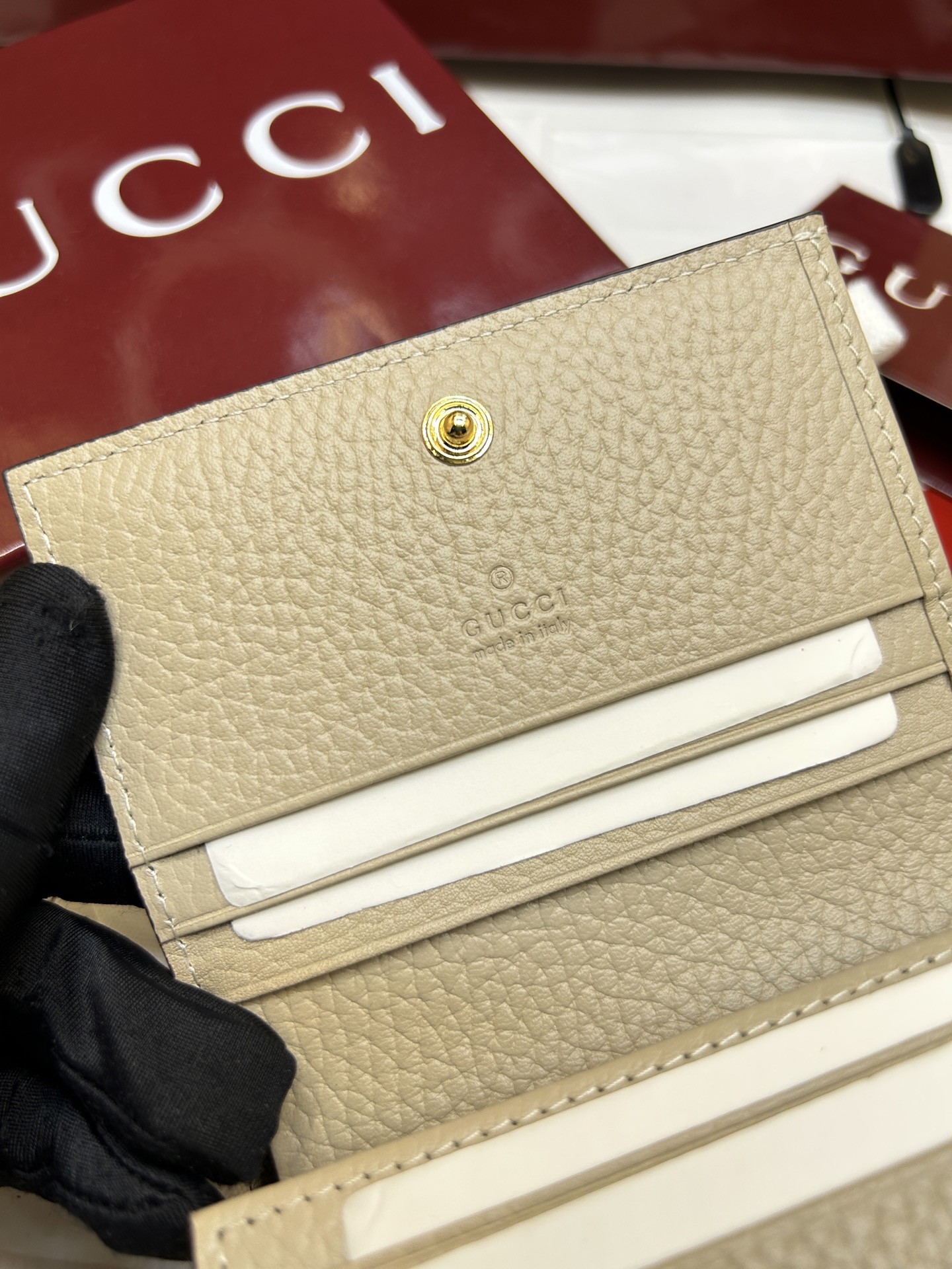 GUCCI高仿卡其拼接短夾雙色設計質感十足精緻耐用｜歐美奢侈品精品推薦