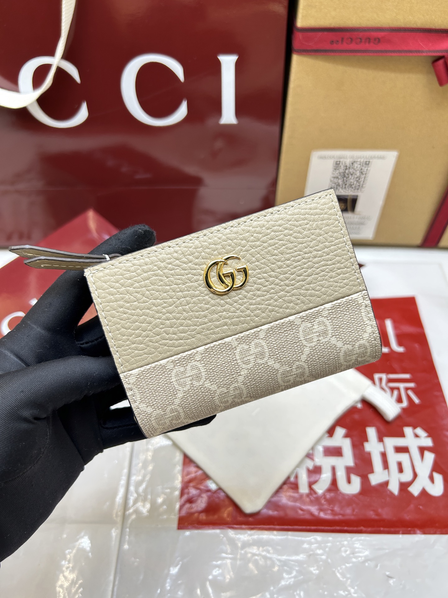 GUCCI高仿卡片夾女用迷你款老花設計輕薄實用首選|超A仿原單精品圖片 13 GUCCI高仿卡片夾女用迷你款老花設計輕薄實用首選|歐美奢侈品精品推薦