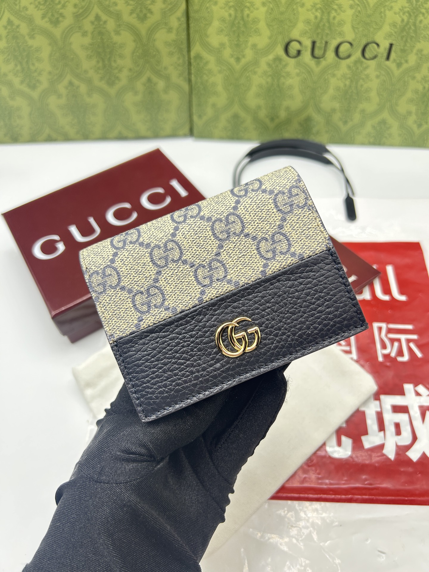 GUCCI高仿黑拼接老花短夾簡約耐看男生女生皆適合｜歐美奢侈品精品推薦