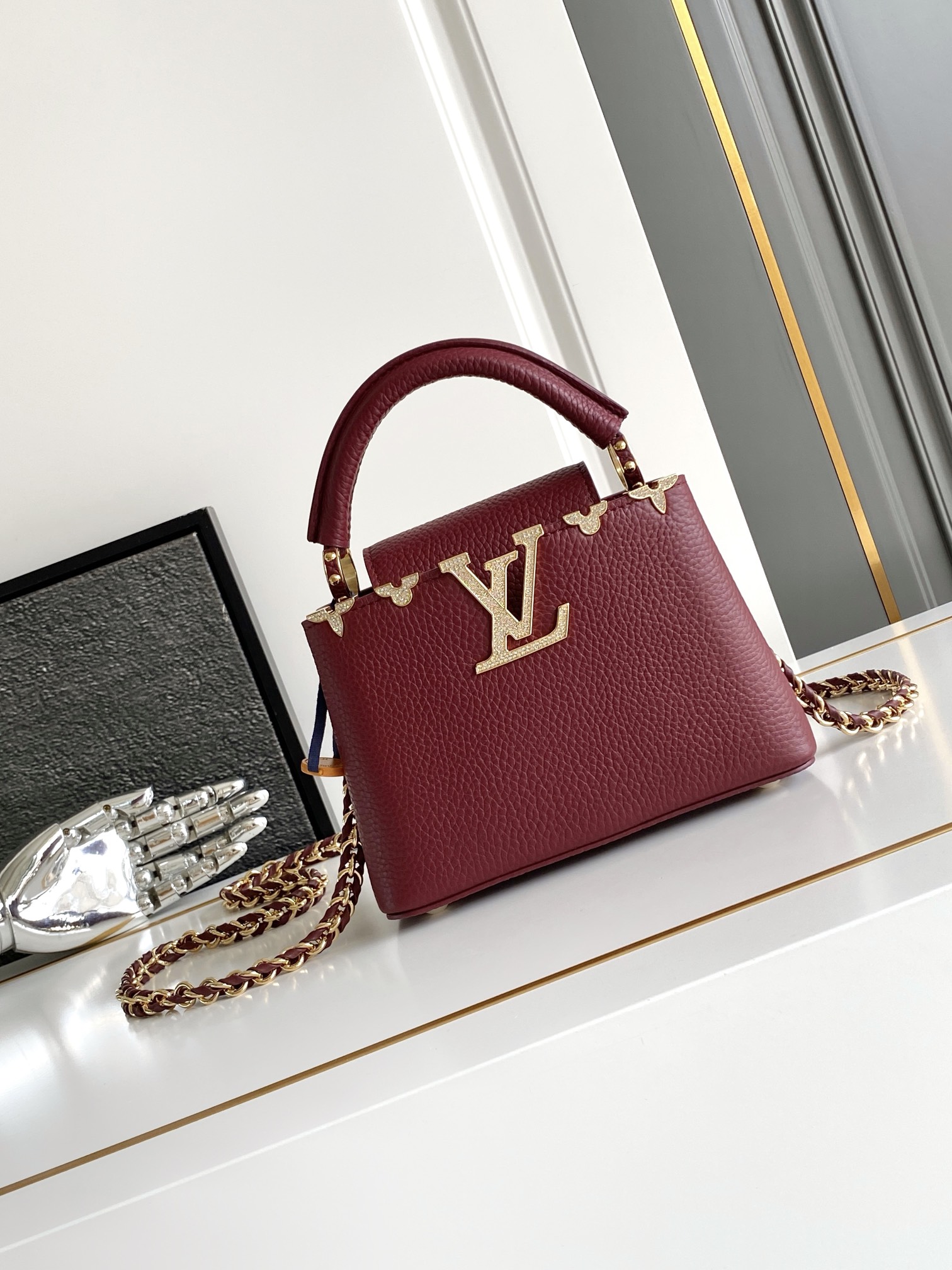 LV高仿酒紅Capucines Mini手提包 奢華氣質百搭精品