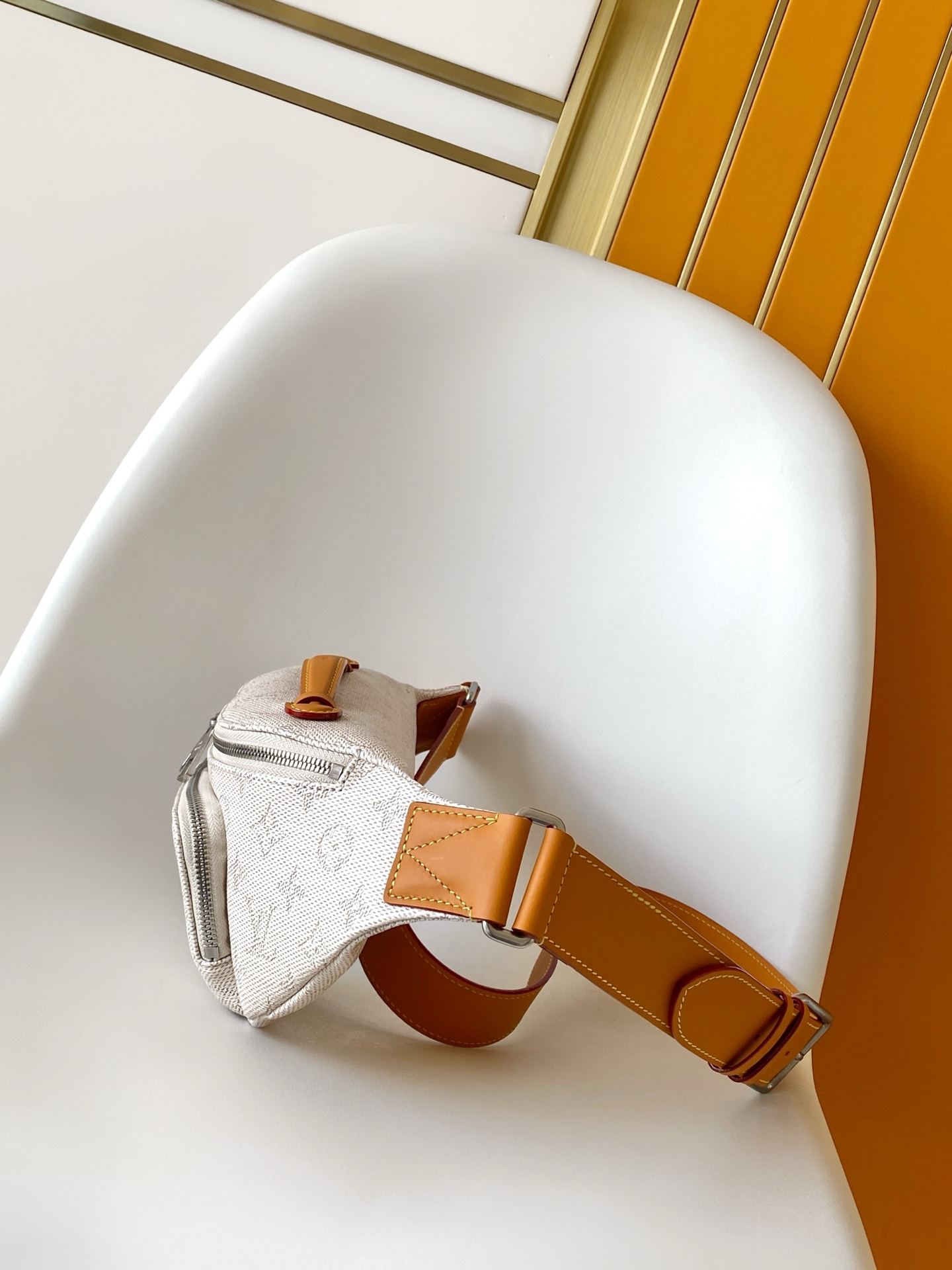 LV原單米白Monogram腰包 時尚休閒男女兼用款｜歐美奢侈品精品推薦