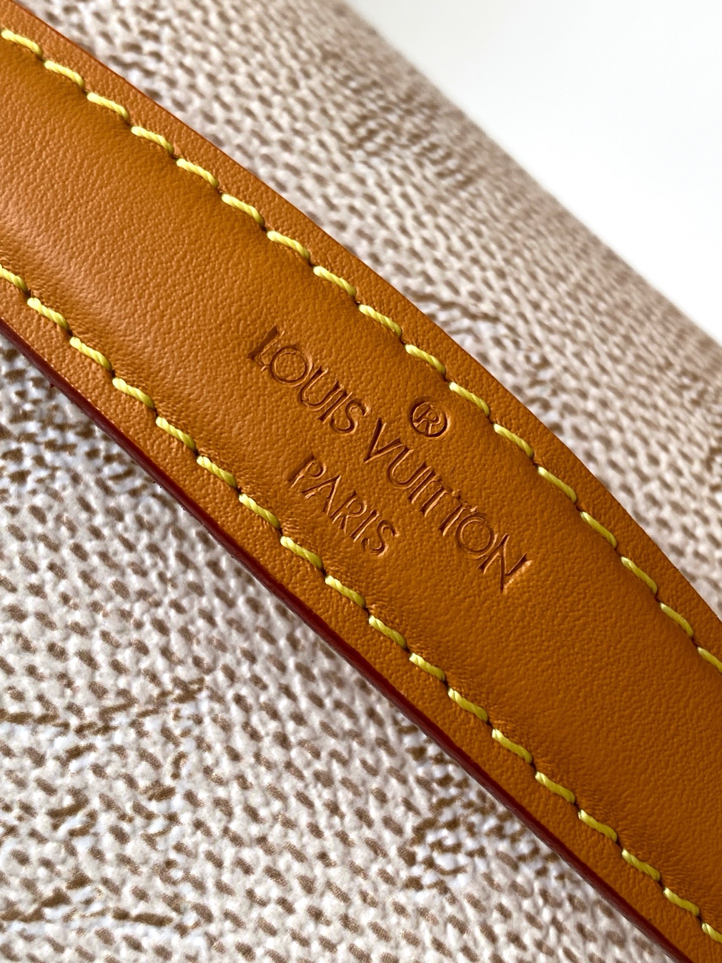 LV原單米白Monogram腰包 時尚休閒男女兼用款｜歐美奢侈品精品推薦