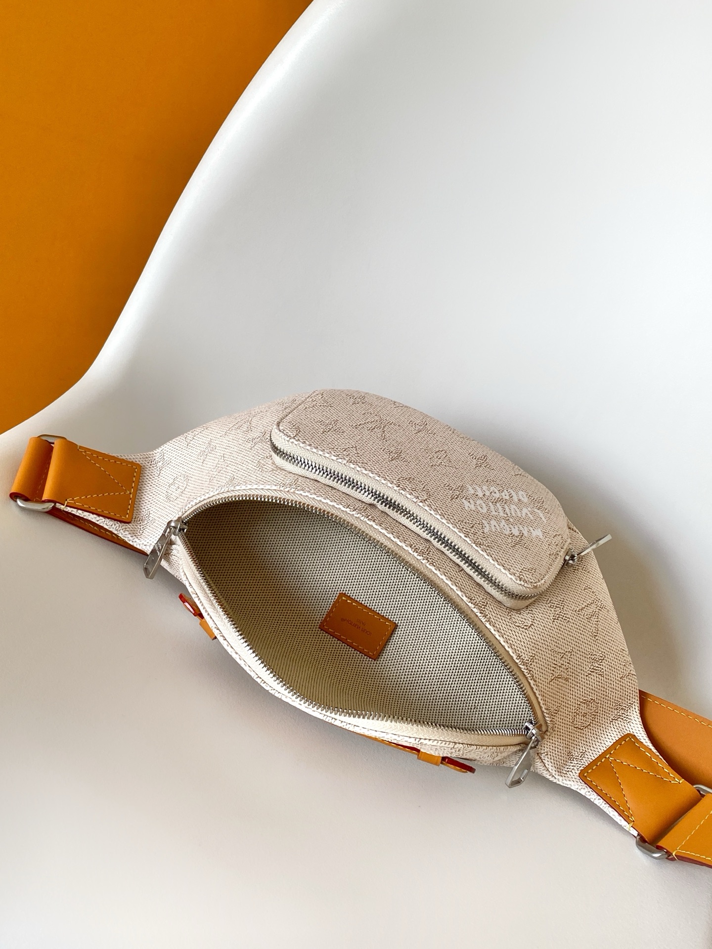 LV原單米白Monogram腰包 時尚休閒男女兼用款｜歐美奢侈品精品推薦