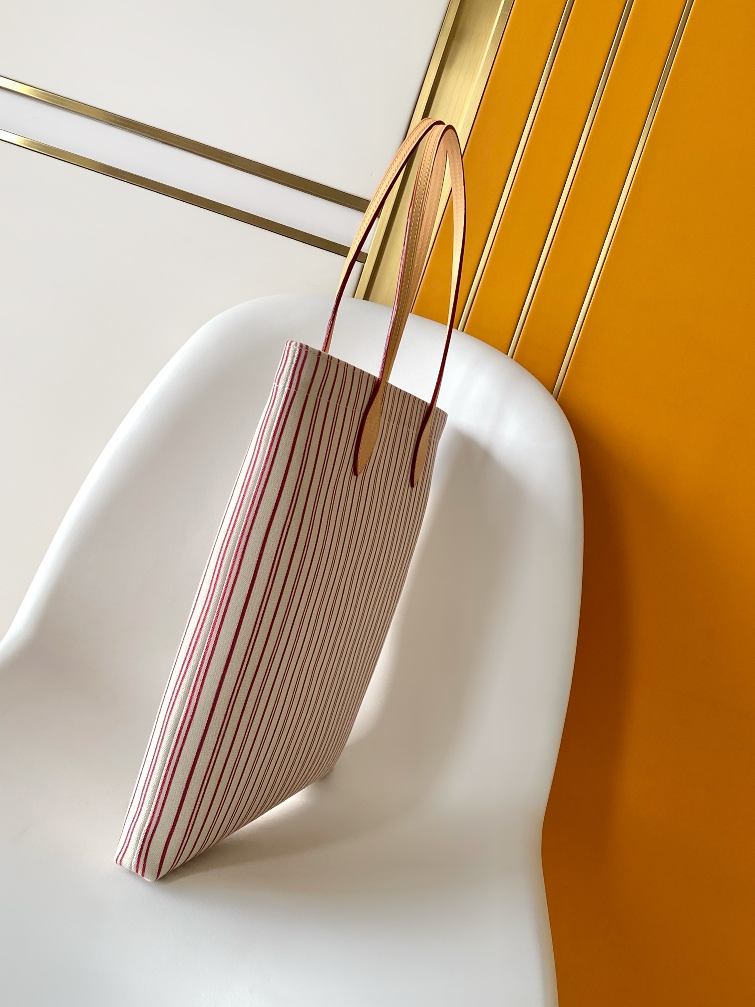 LV高仿紅條紋帆布托特包 清新百搭輕盈手提袋｜歐美奢侈品精品推薦