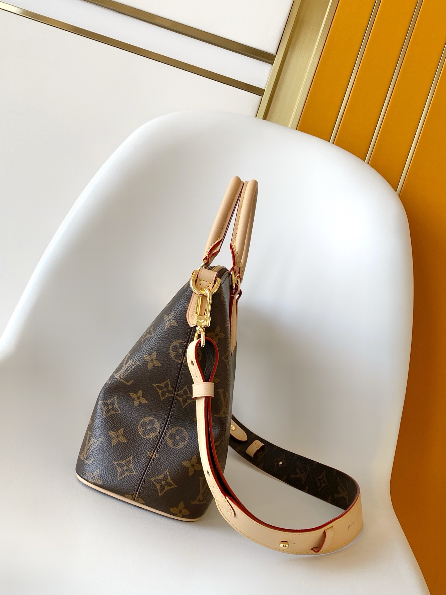 LV高仿老花中型手提包 經典結構百搭女包｜歐美奢侈品精品推薦