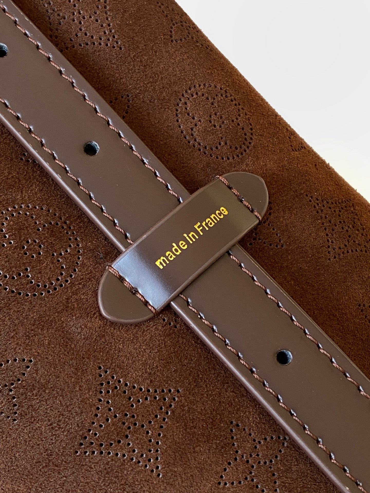 LV一比一麂皮羊羔絨拼接肩背包 冬季限定質感款｜歐美奢侈品精品推薦