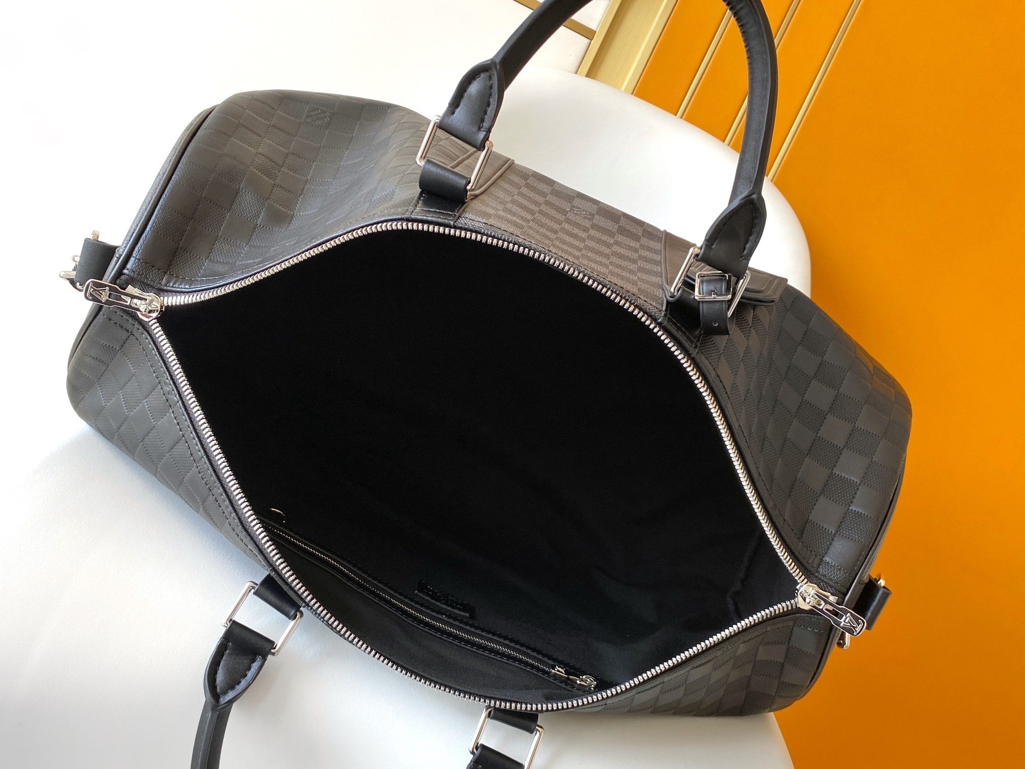 LV高仿棋盤格旅行袋 商務休閒兩用款｜歐美奢侈品精品推薦