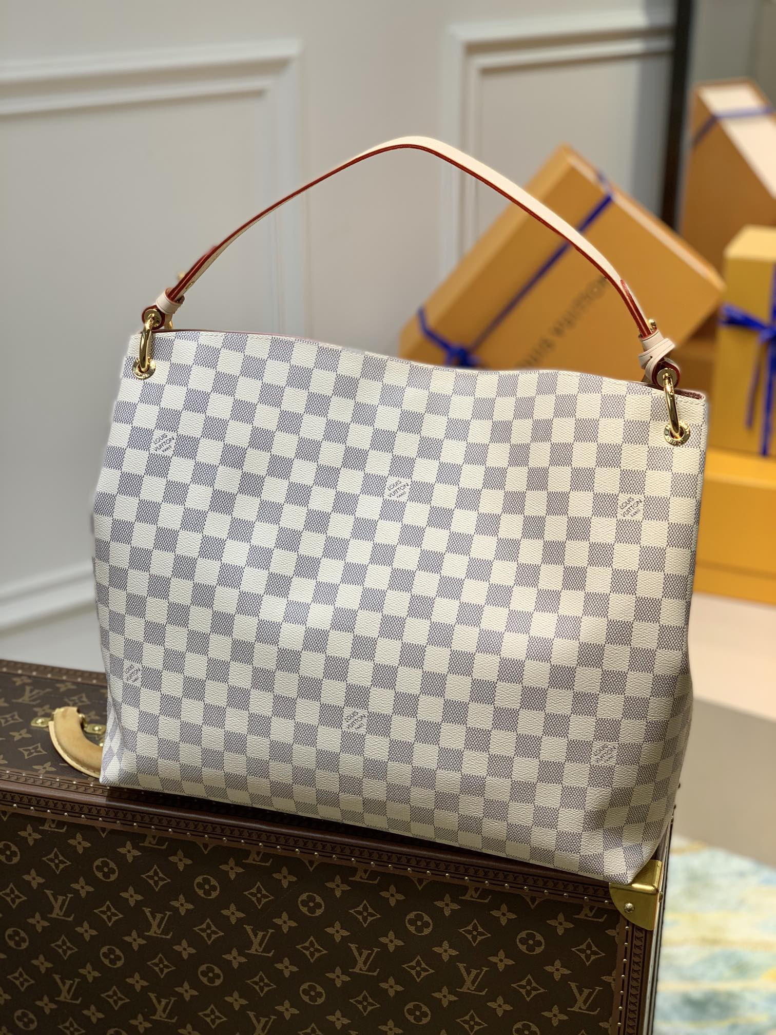 LV A貨Graceful MM白棋盤格肩背包 女款輕奢百搭精品|超A仿原單精品圖片 13 LV A貨Graceful MM白棋盤格肩背包 女款輕奢百搭精品|歐美奢侈品精品推薦