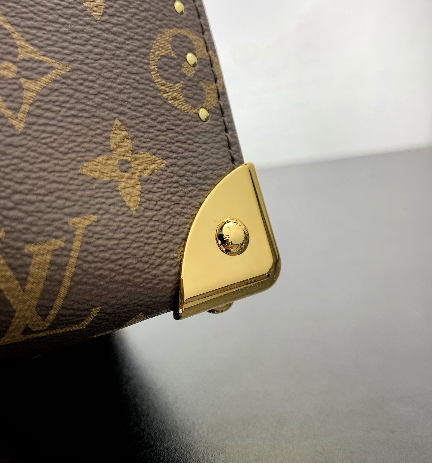 LV高仿Speedy Bandoulière黑手柄手提包 經典老花｜歐美奢侈品精品推薦