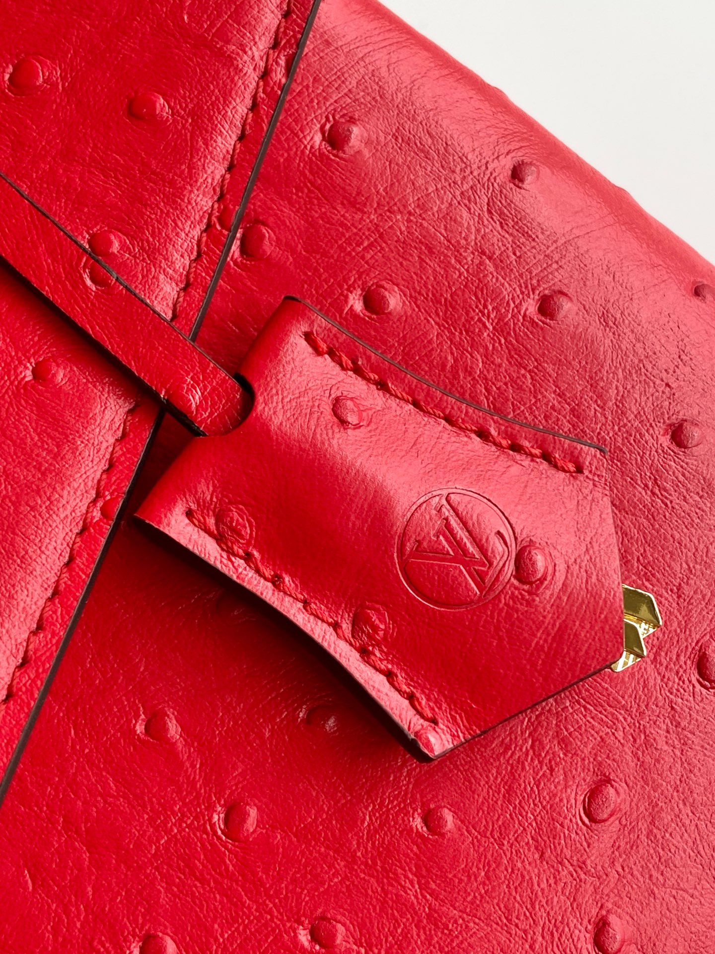 LV原單鴕鳥紋紅色鎖頭手提包 精品氣質女包｜歐美奢侈品精品推薦