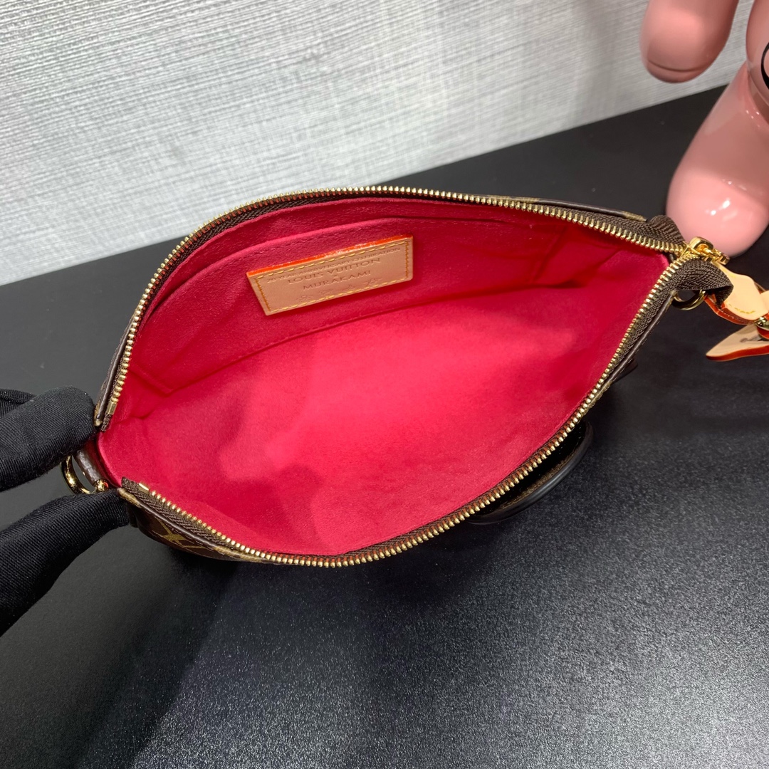 LV一比一老花金鏈卡通手拿包 限量藝術設計款｜歐美奢侈品精品推薦